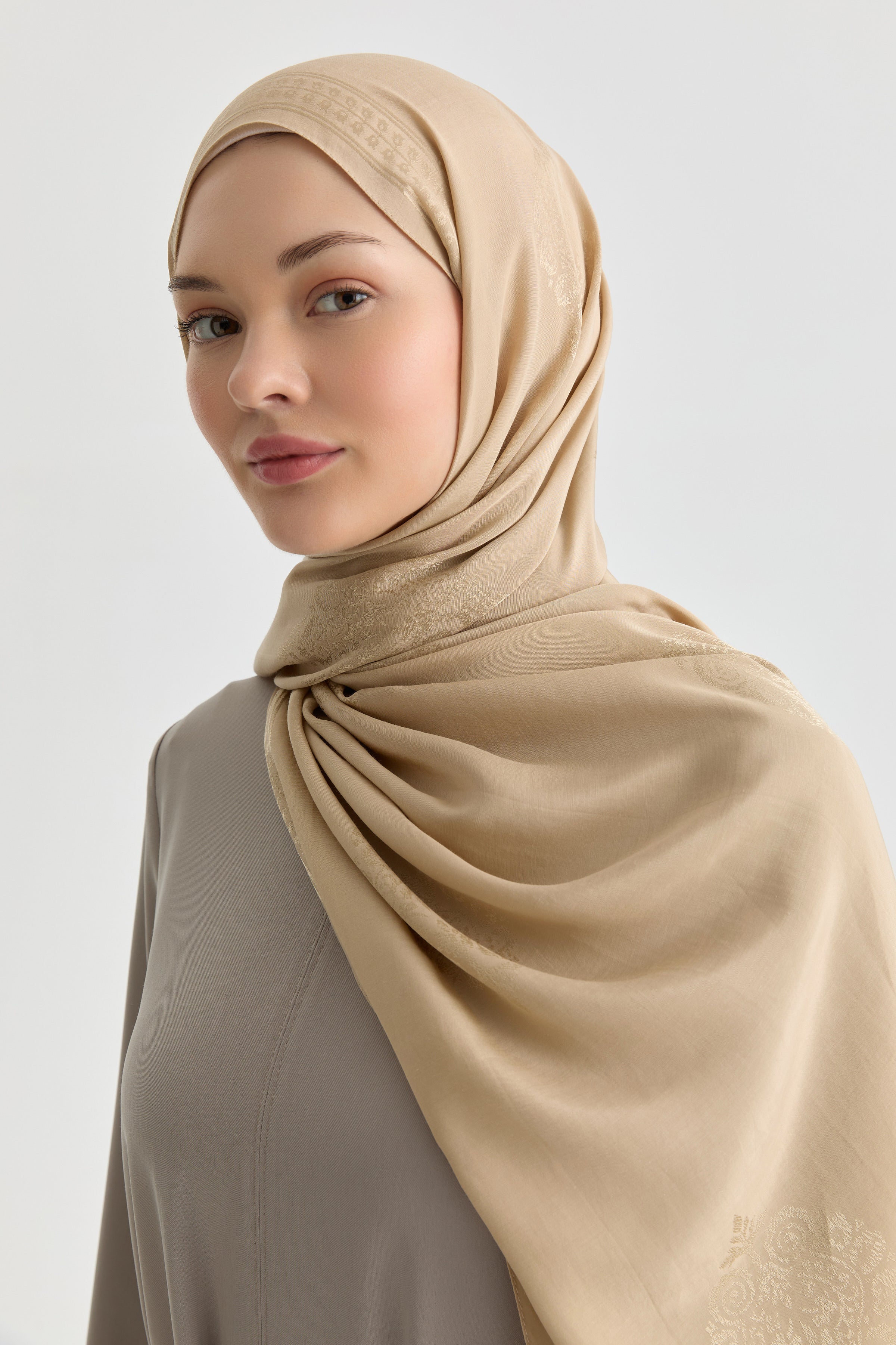 Füruzan Jakar Natural Şal - Bej TUGBA
