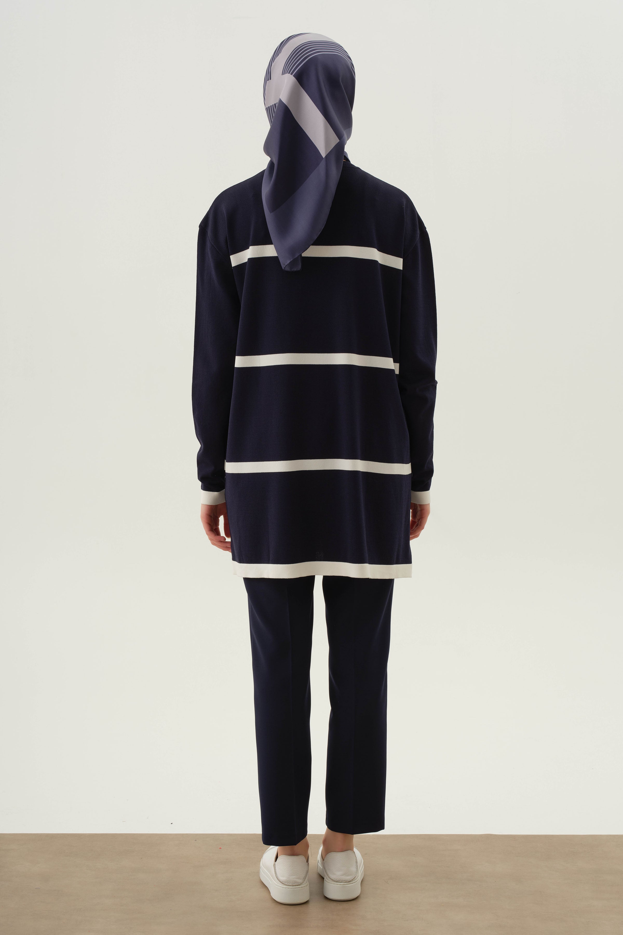 Bel Lastikli Havuç Pantolon - Lacivert TUGBA