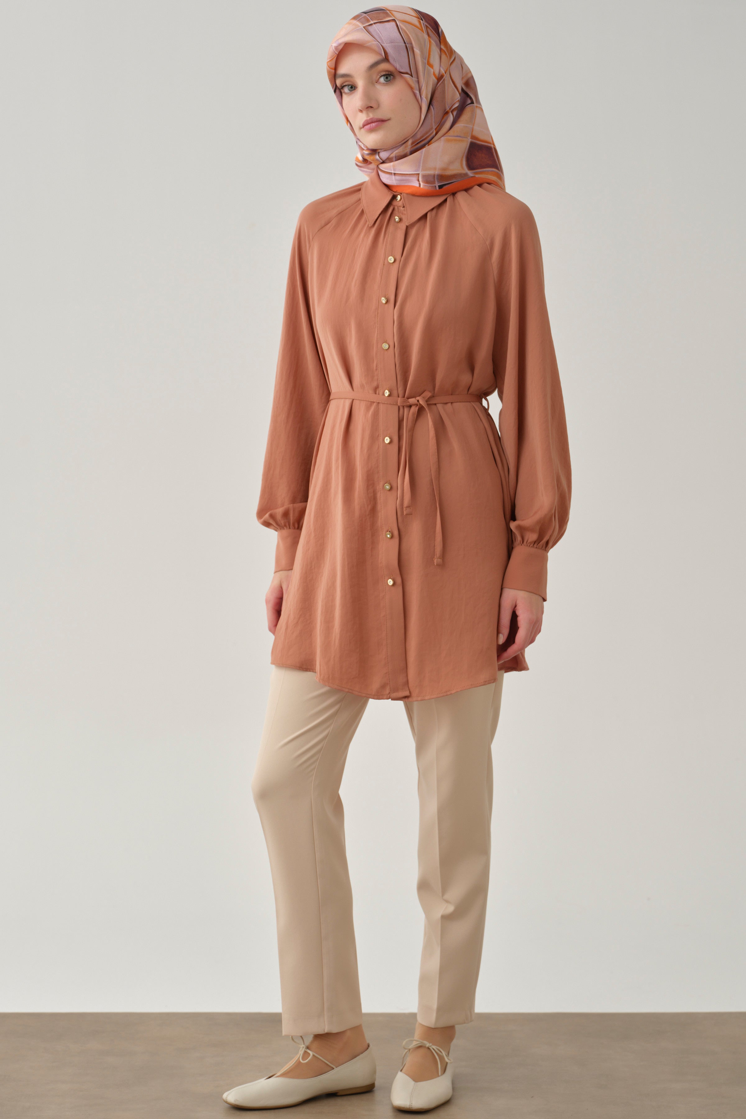 Bel Lastikli Havuç Pantolon - Bej TUGBA