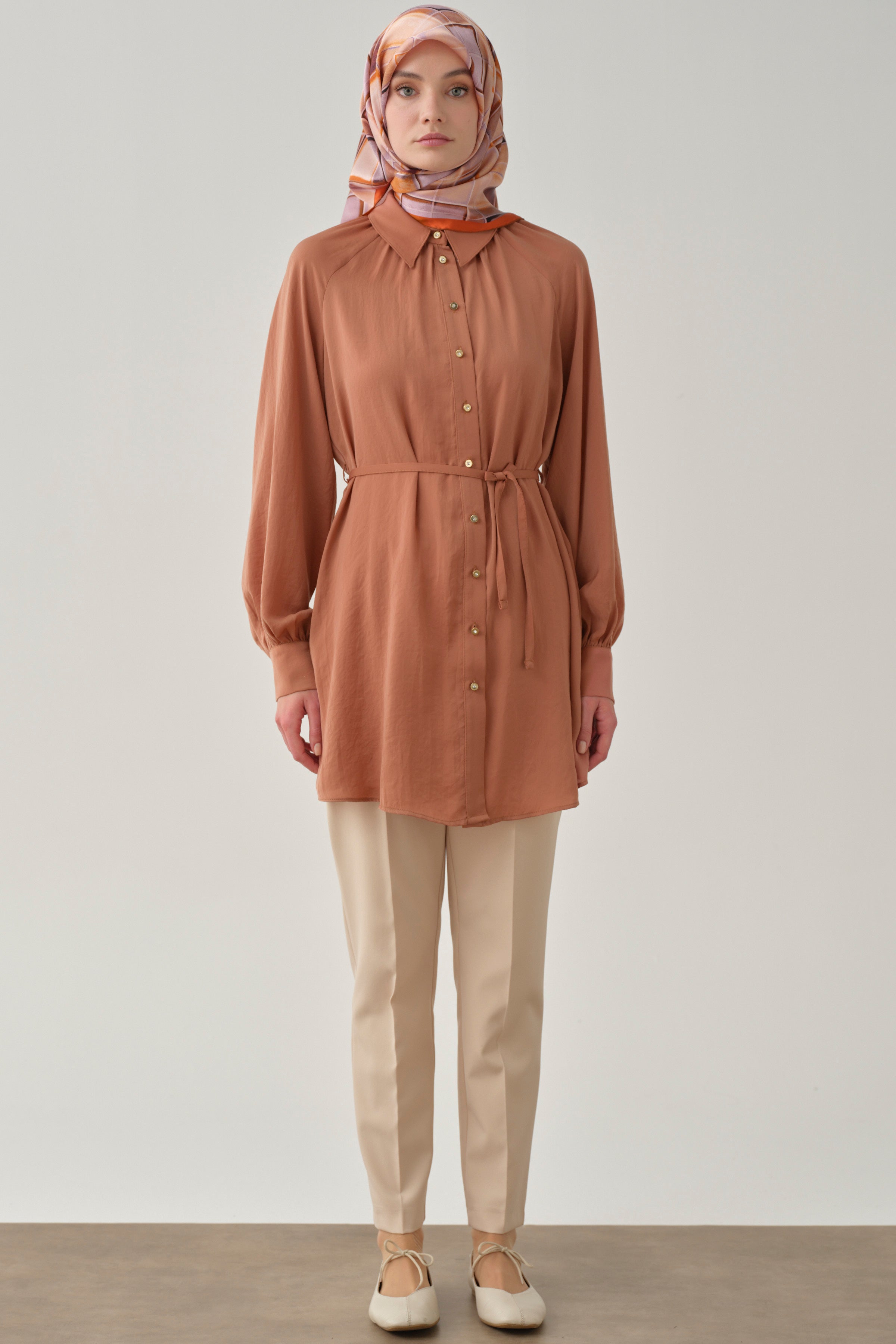 Bel Lastikli Havuç Pantolon - Bej TUGBA