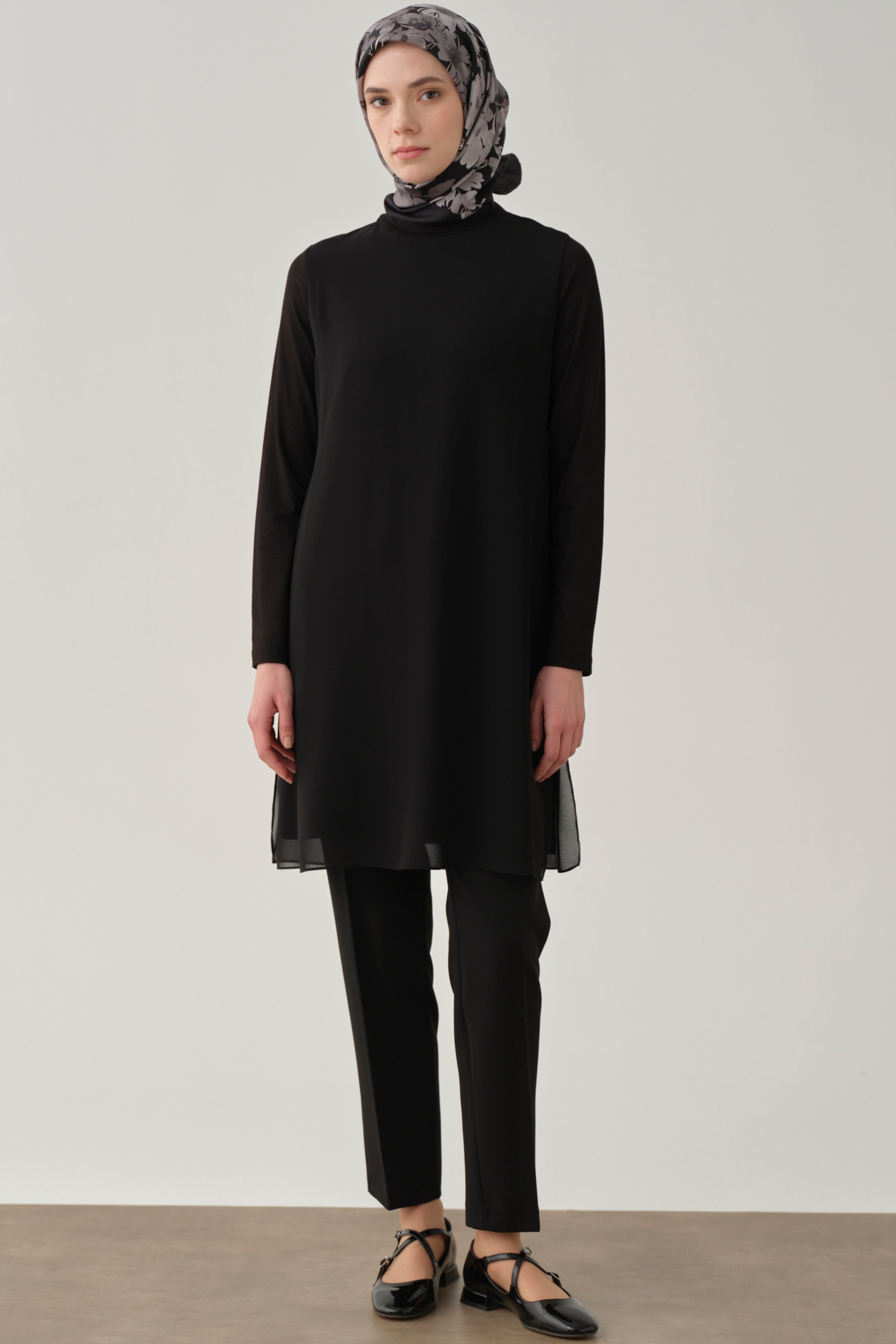 Bel Lastikli Havuç Pantolon - Siyah TUGBA