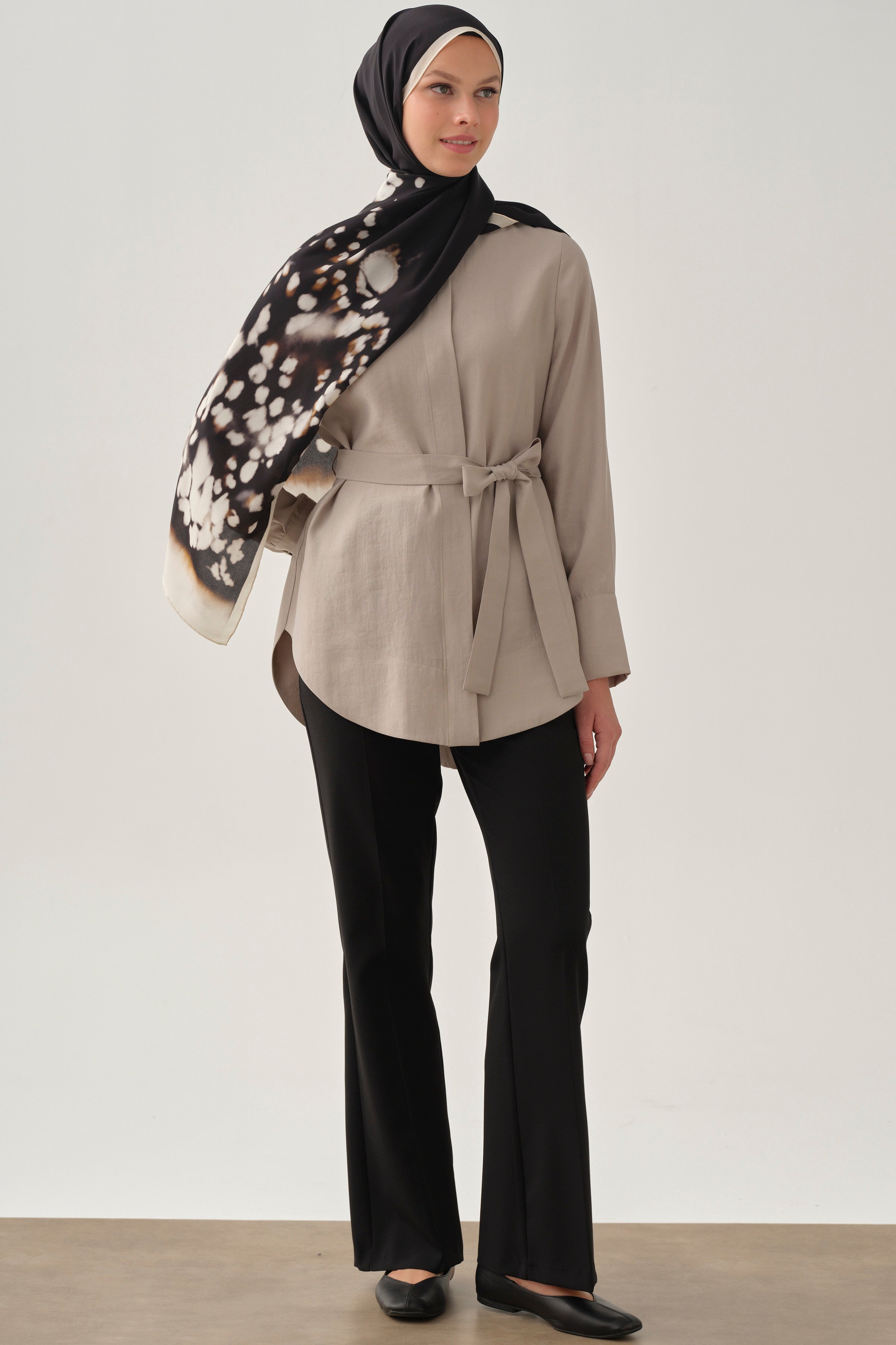 İspanyol Paça Basic Pantolon - Siyah TUGBA