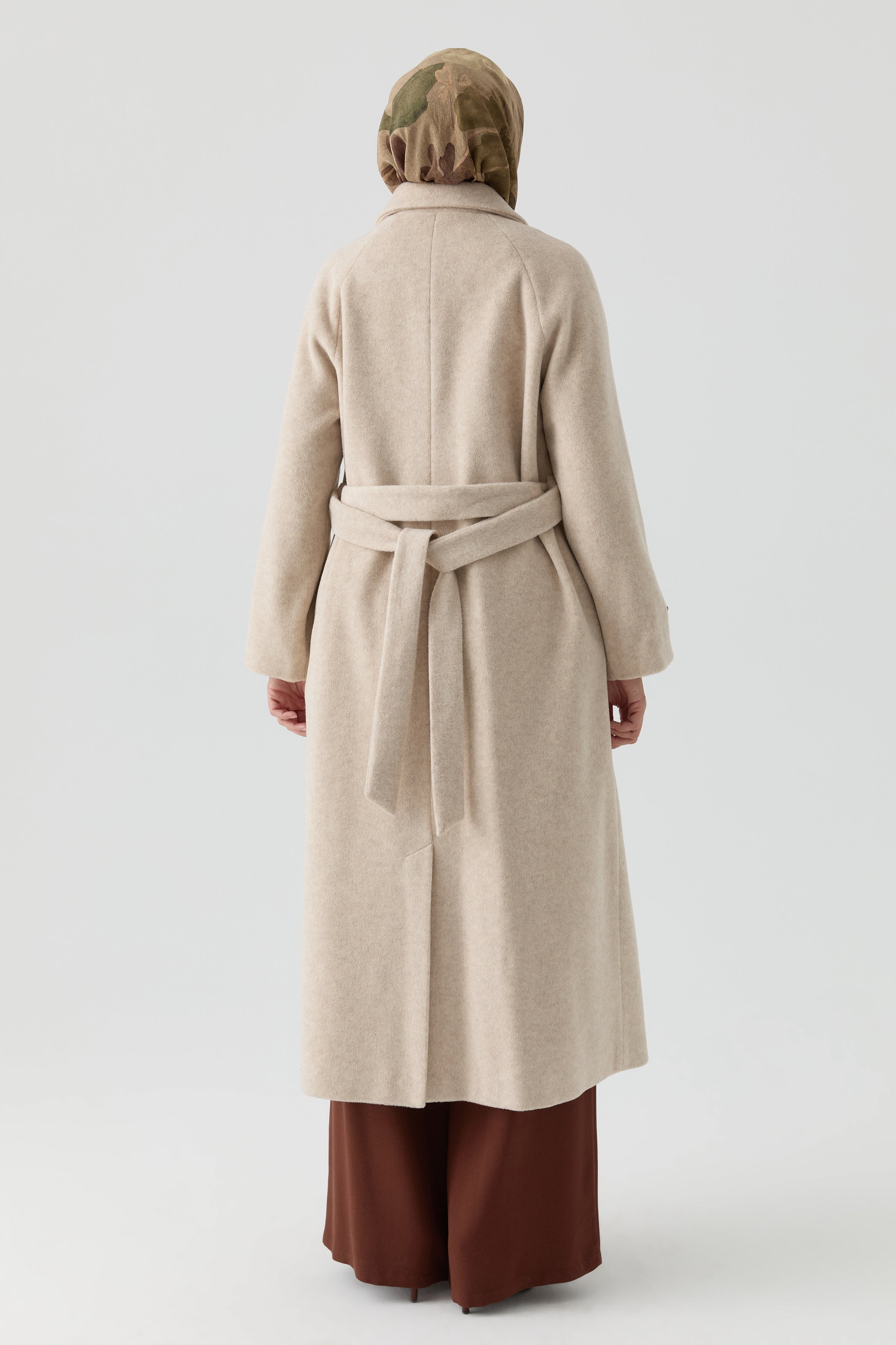 Çoban Düğme Detaylı Manto - Bej TUGBA