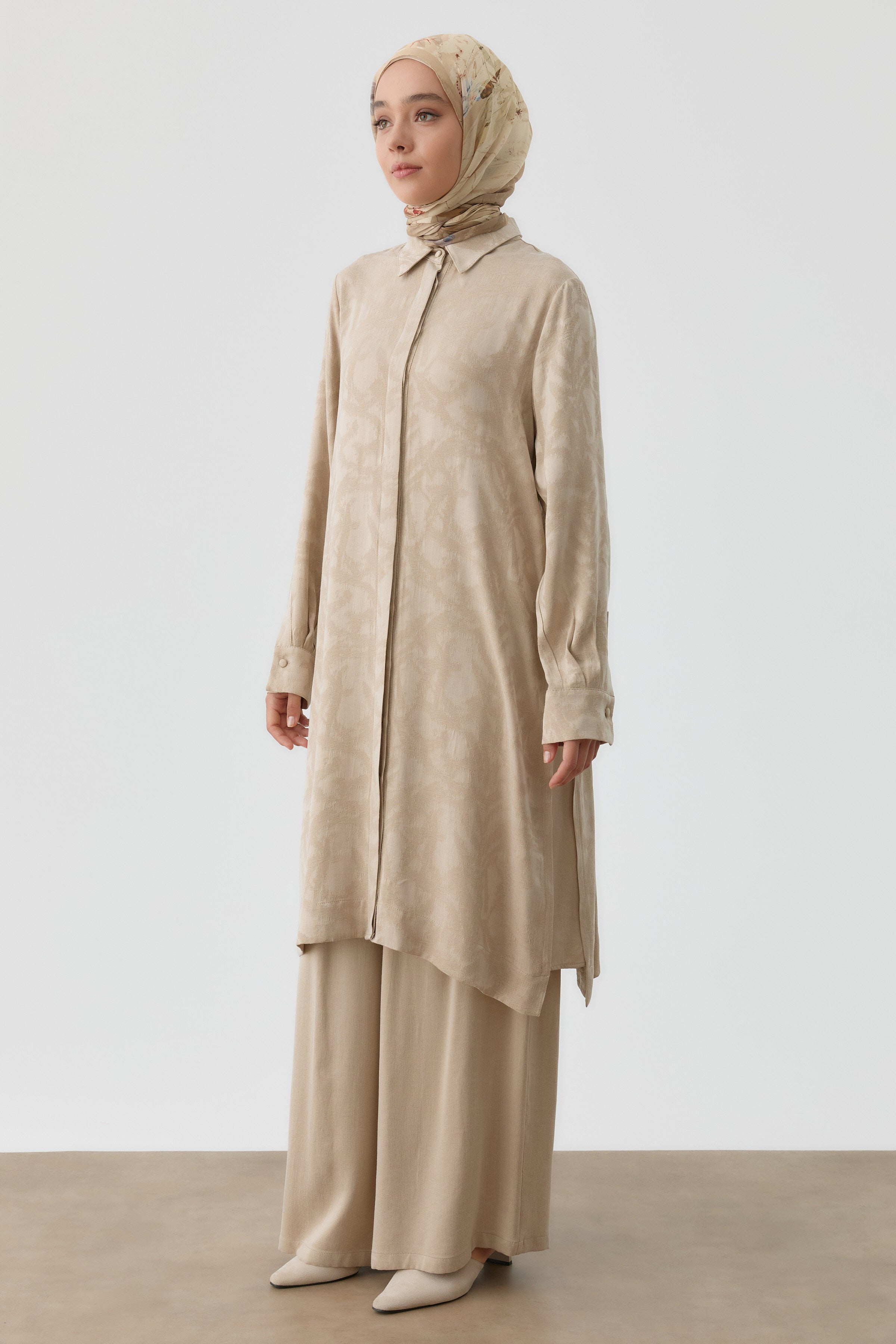 Kombinli Yanları Aller Detaylı Tunik - Bej TUGBA