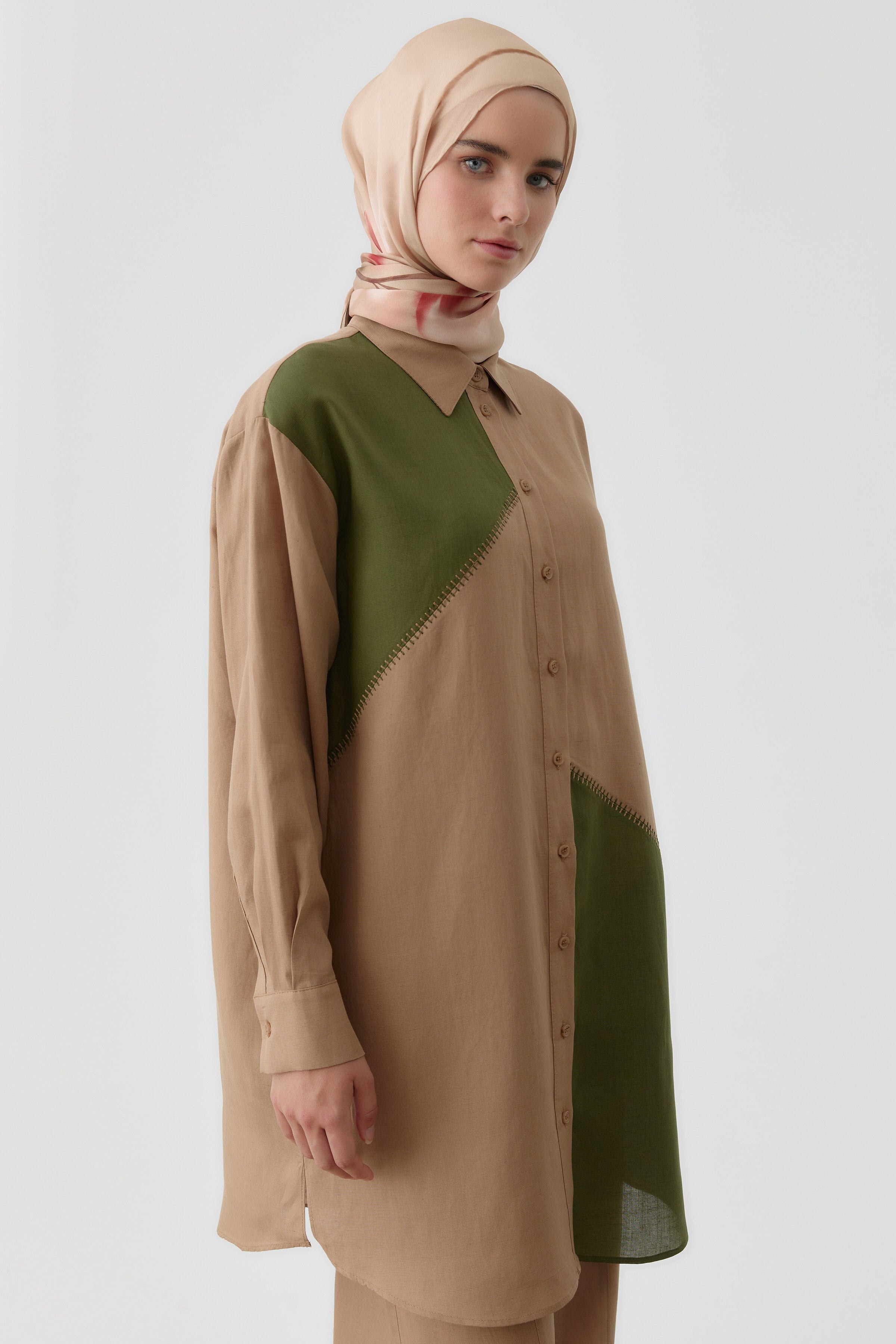 Kombinli Punto Nakışlı Tunik - Vizon TUGBA