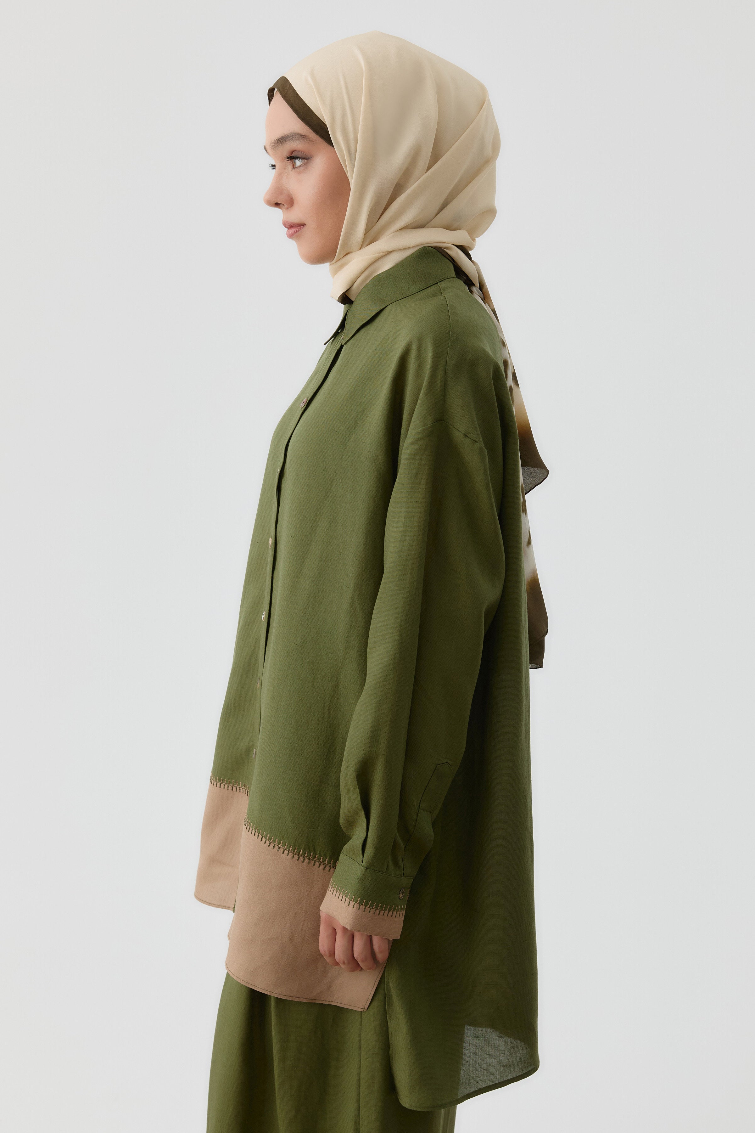 Nakış Detaylı Kombinli Kısa Tunik - Haki TUGBA