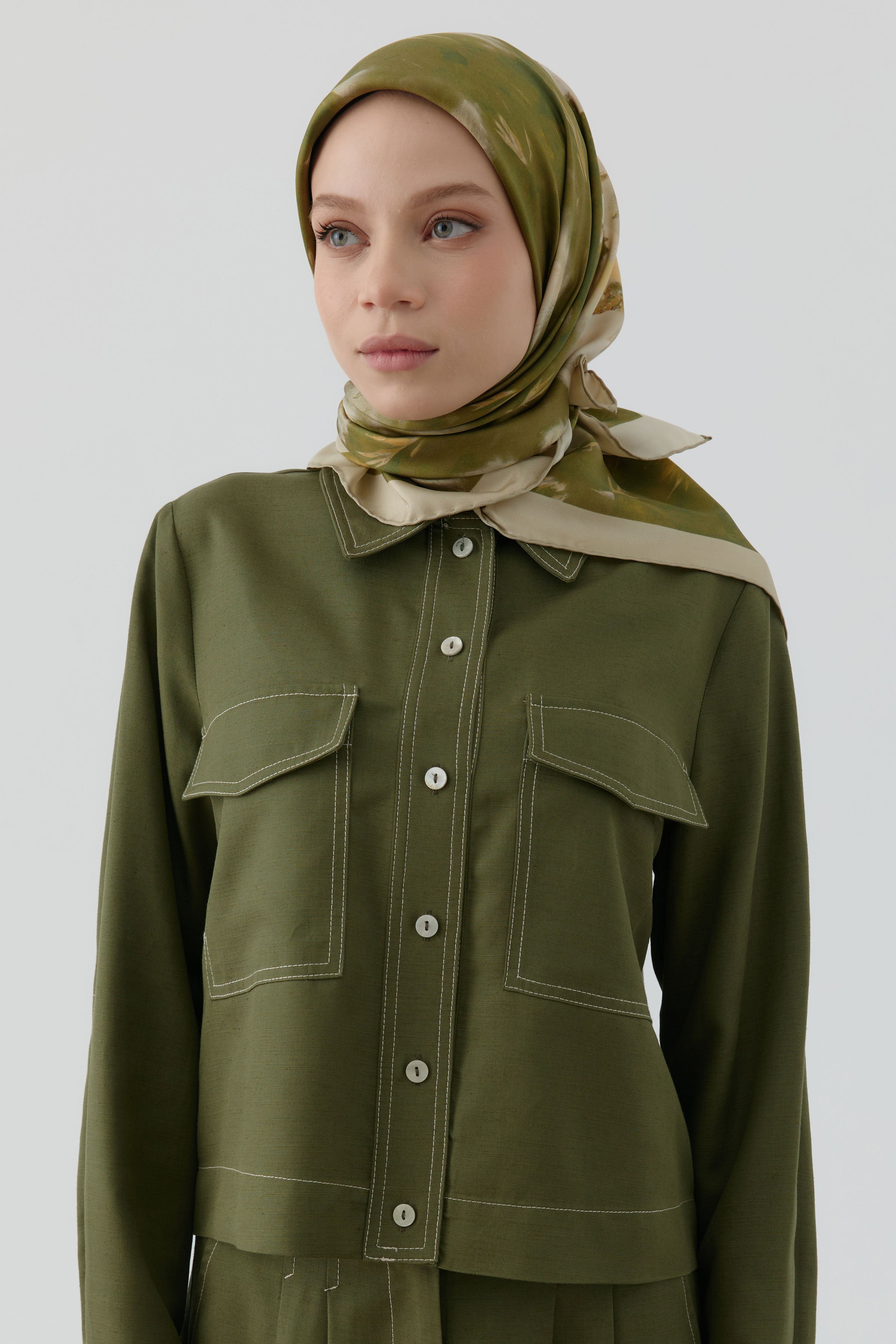 Fulya Twill İpek Eşarp - Haki TUGBA