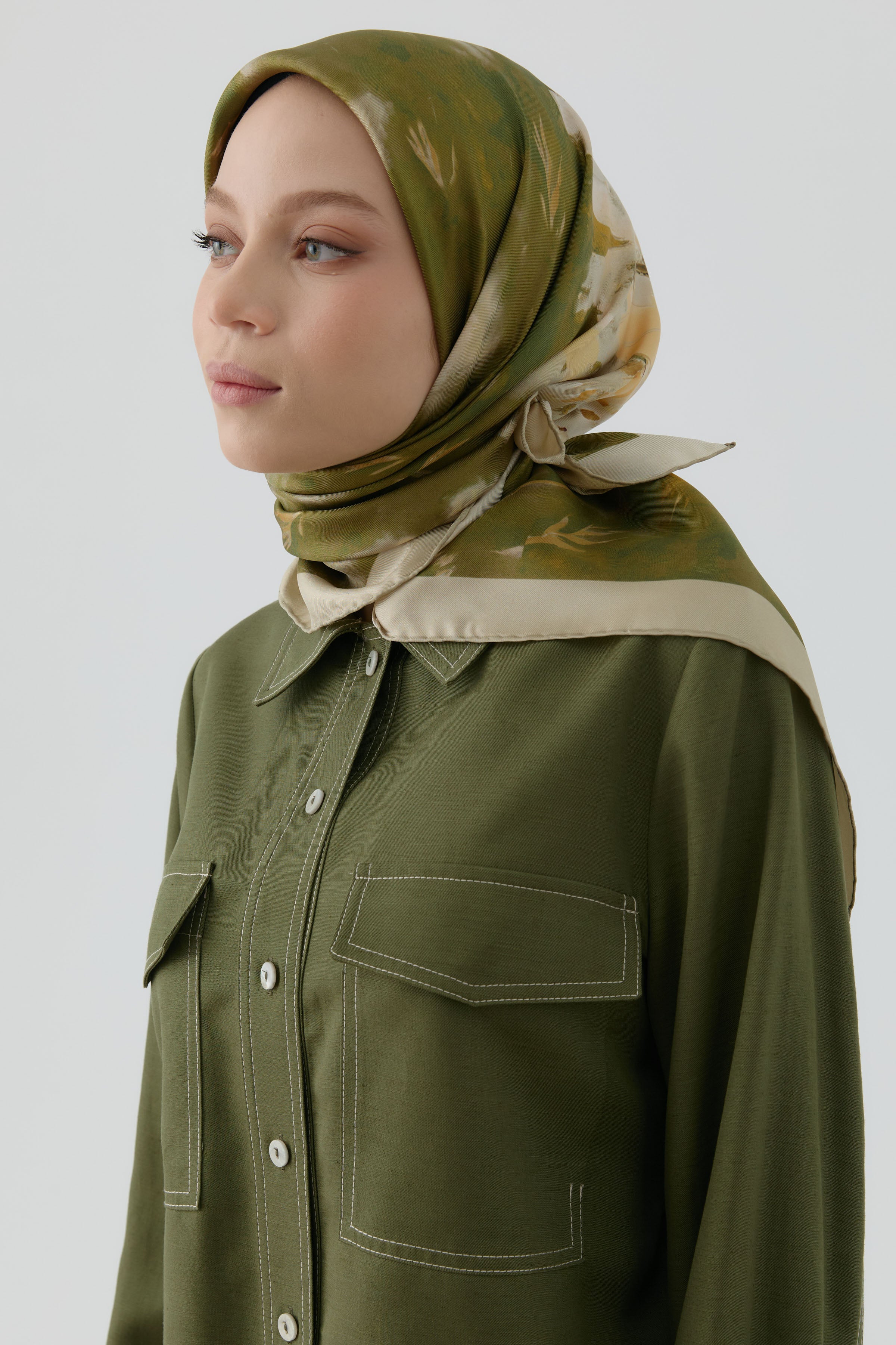 Fulya Twill İpek Eşarp - Haki TUGBA