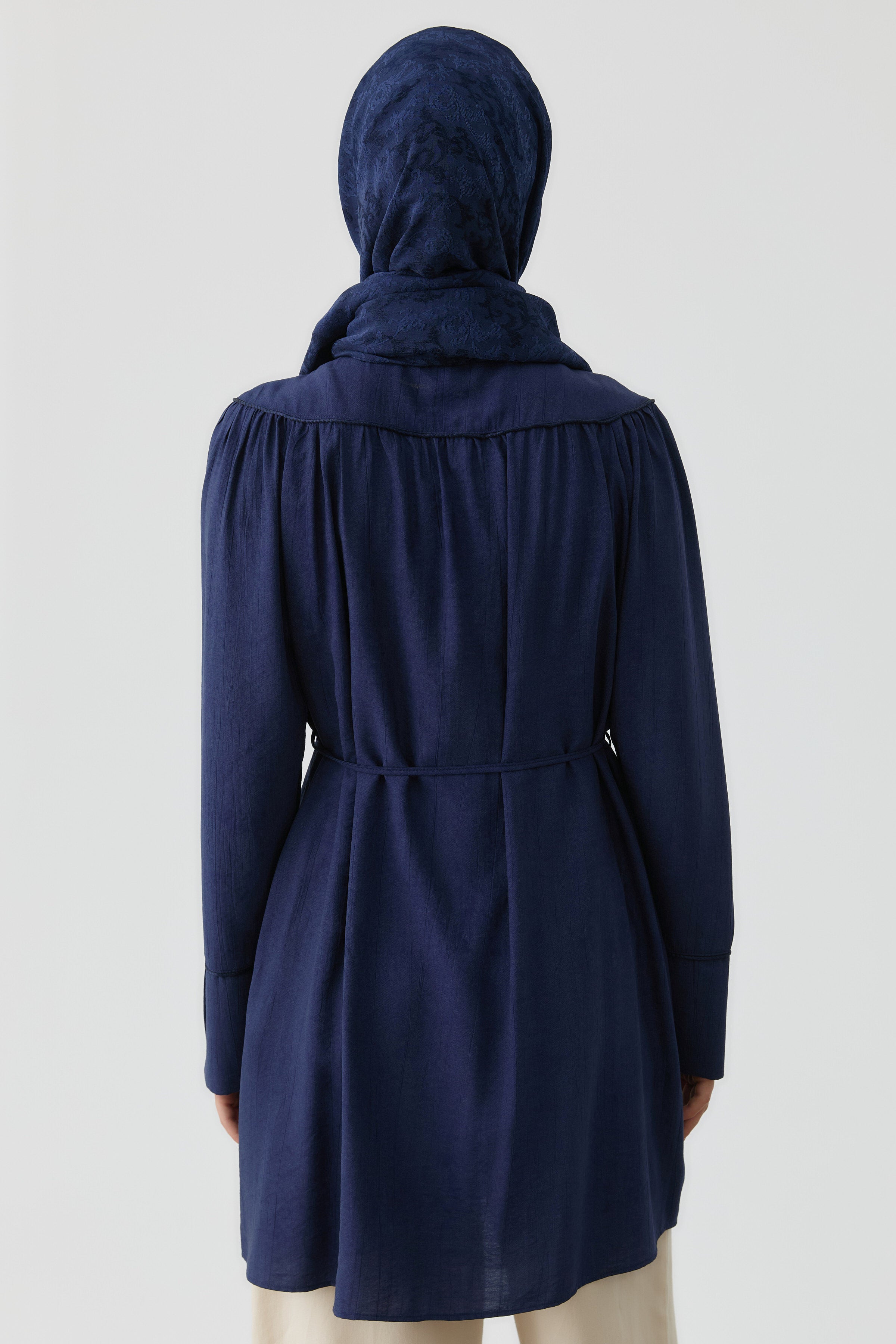 Robalı Büzgülü Tunik - Lacivert TUGBA