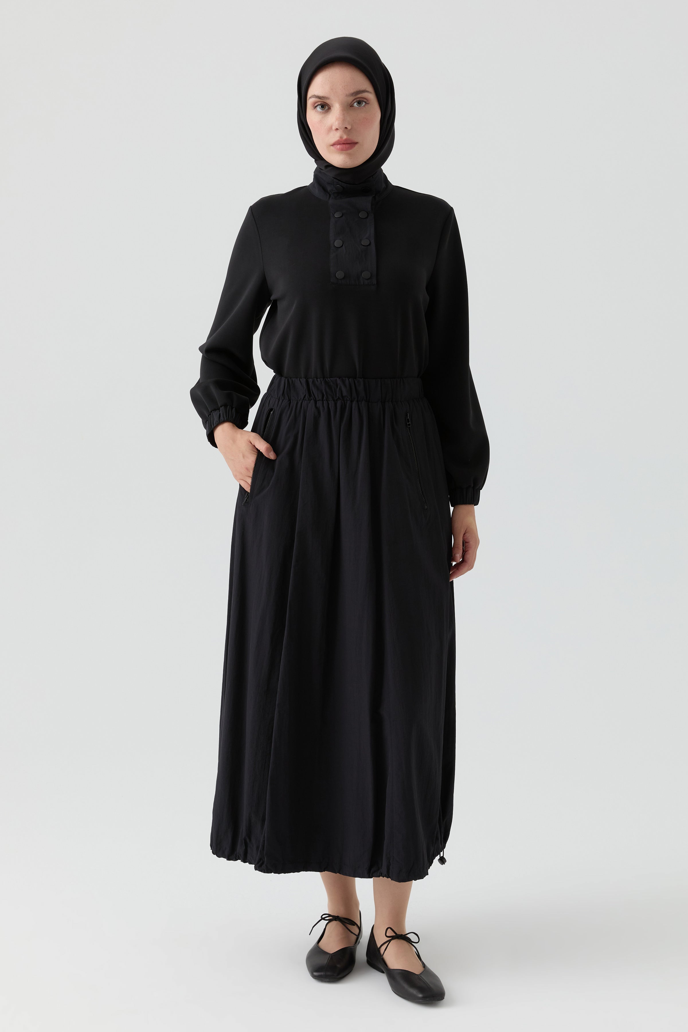 Pat Detaylı Sweat - Siyah TUGBA