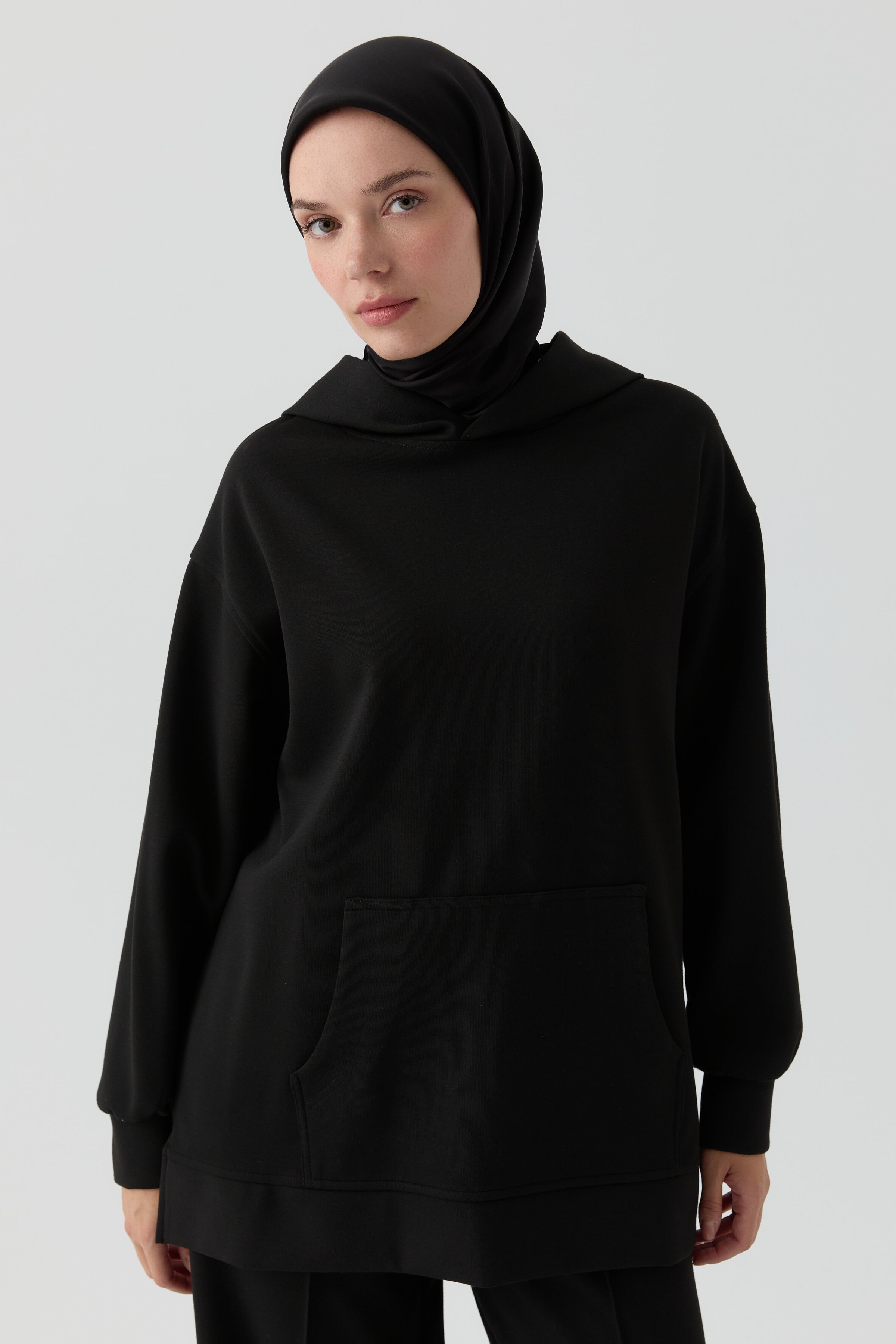 Kanguru Cepli Örme Sweat - Siyah TUGBA