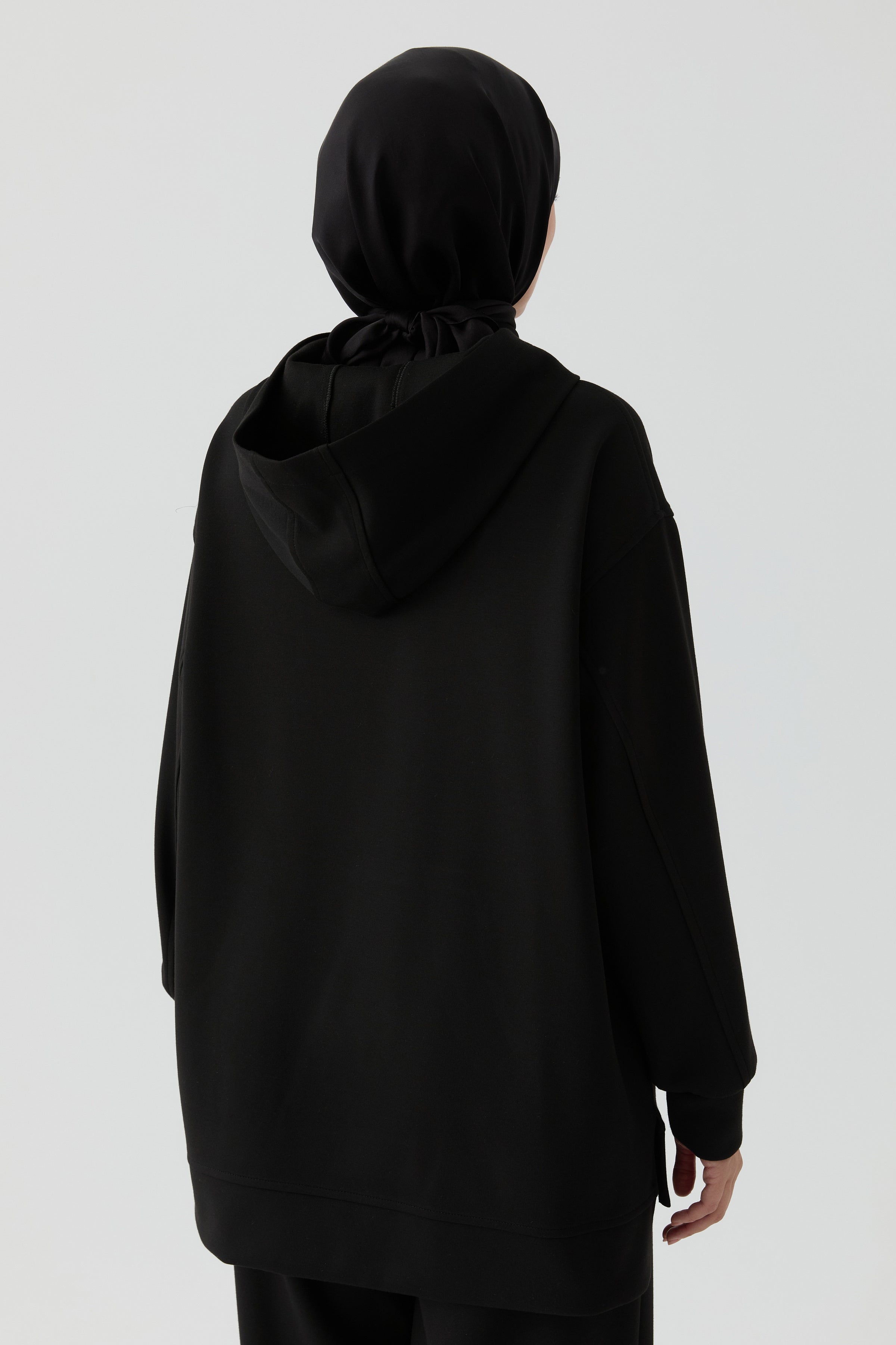 Kanguru Cepli Örme Sweat - Siyah TUGBA