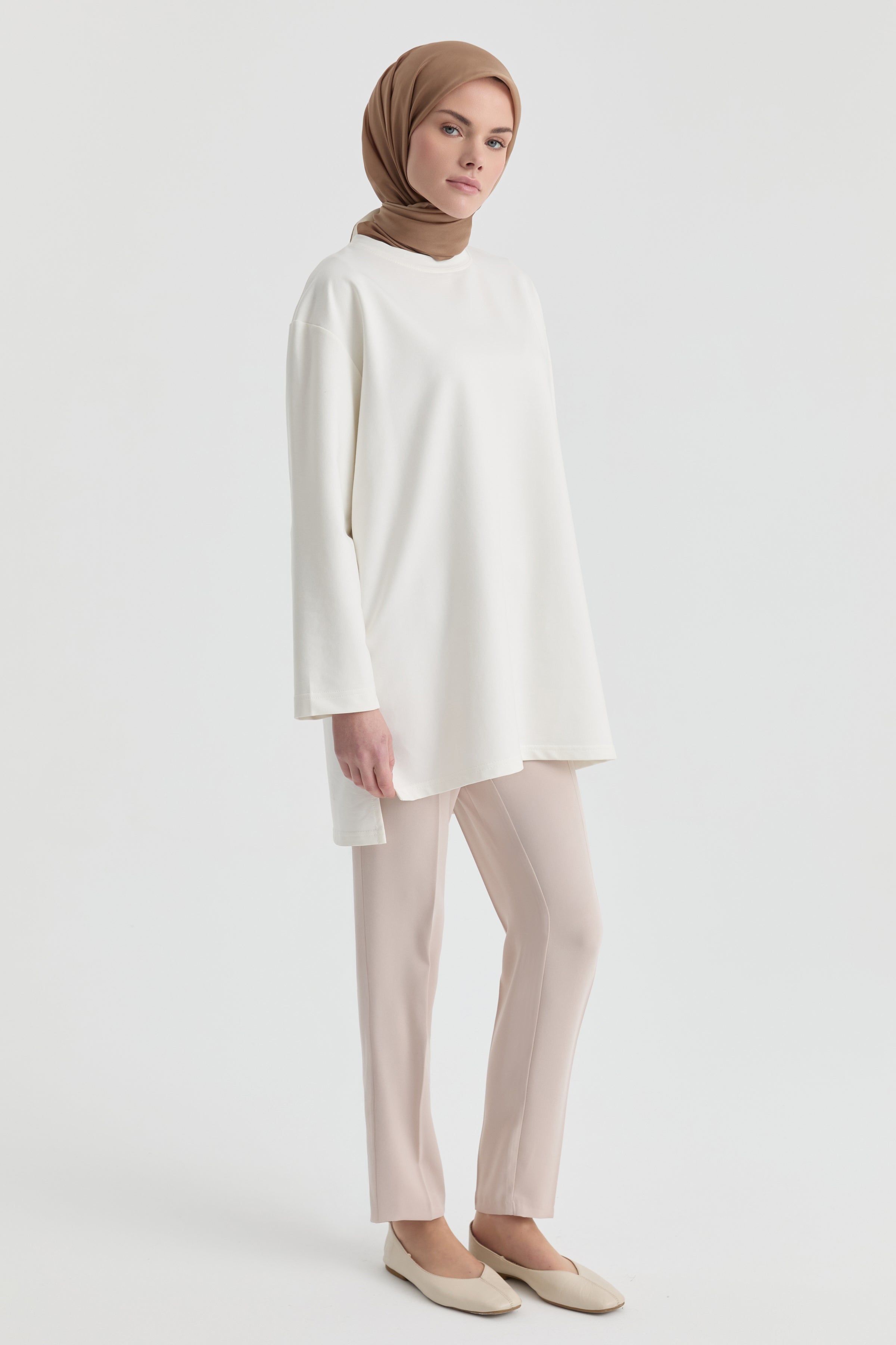 Oversize Bluz - Beyaz TUGBA