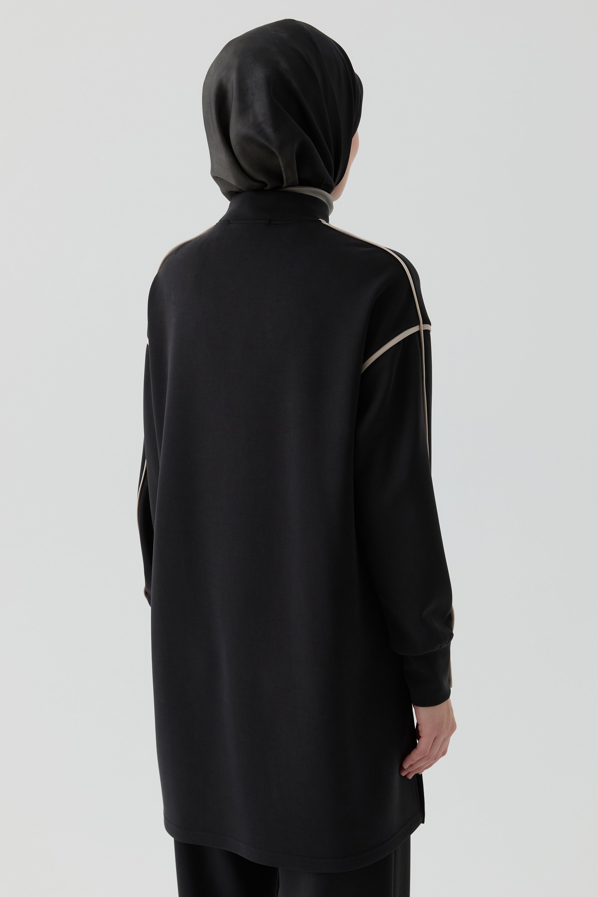 Kombinli Sweatshirt - Siyah TUGBA