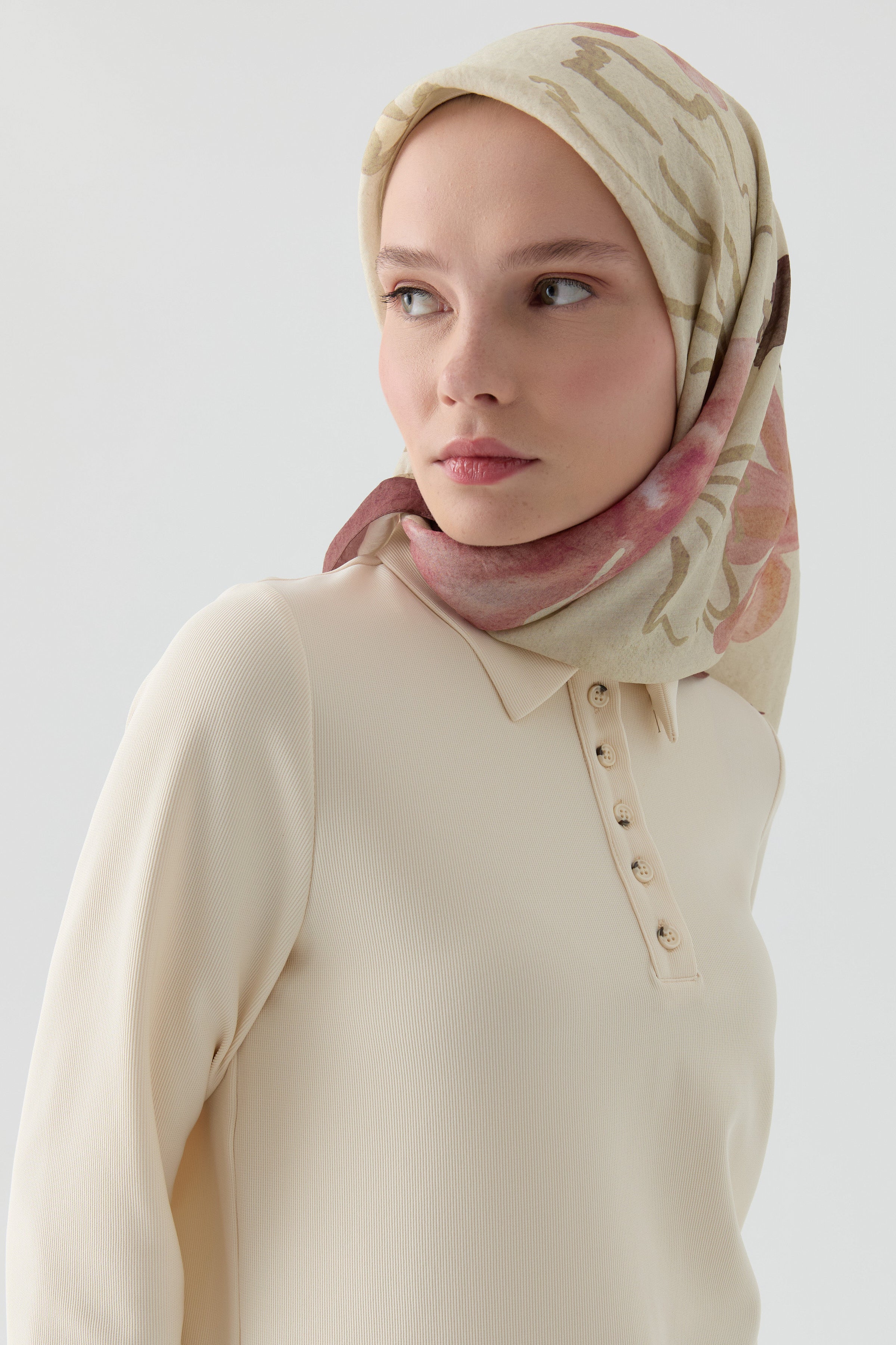 Polo Yaka Örme Bluz - Ekru TUGBA