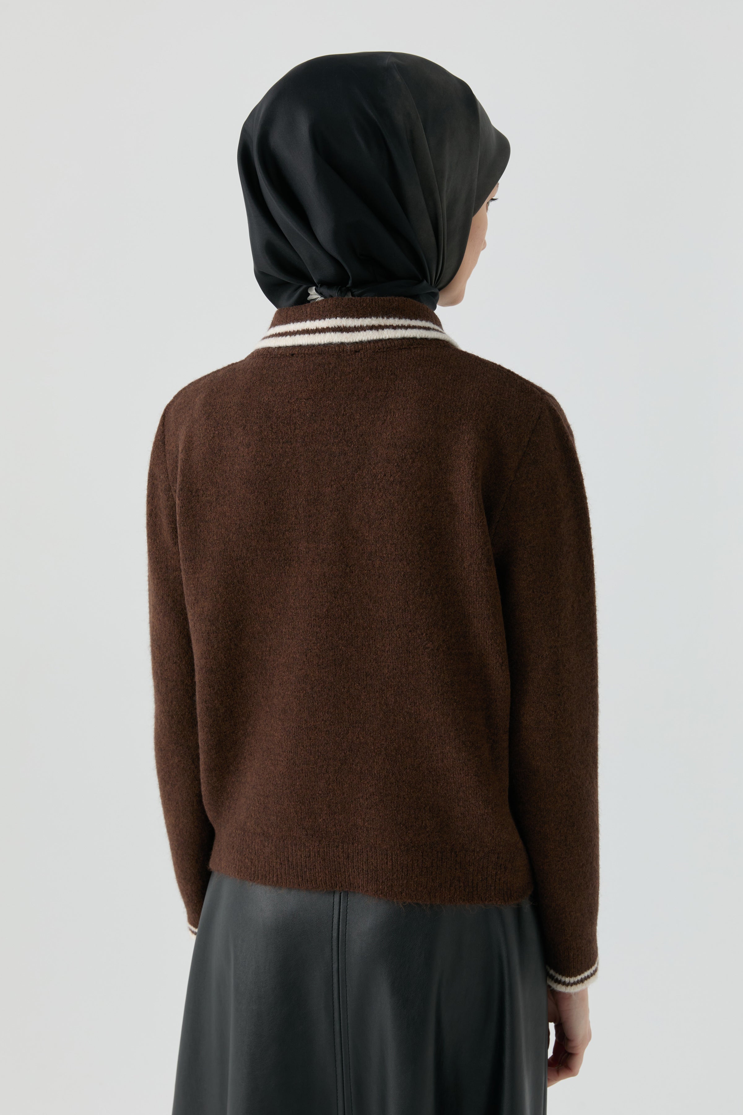 Çizgili Triko Kazak - Kahve TUGBA