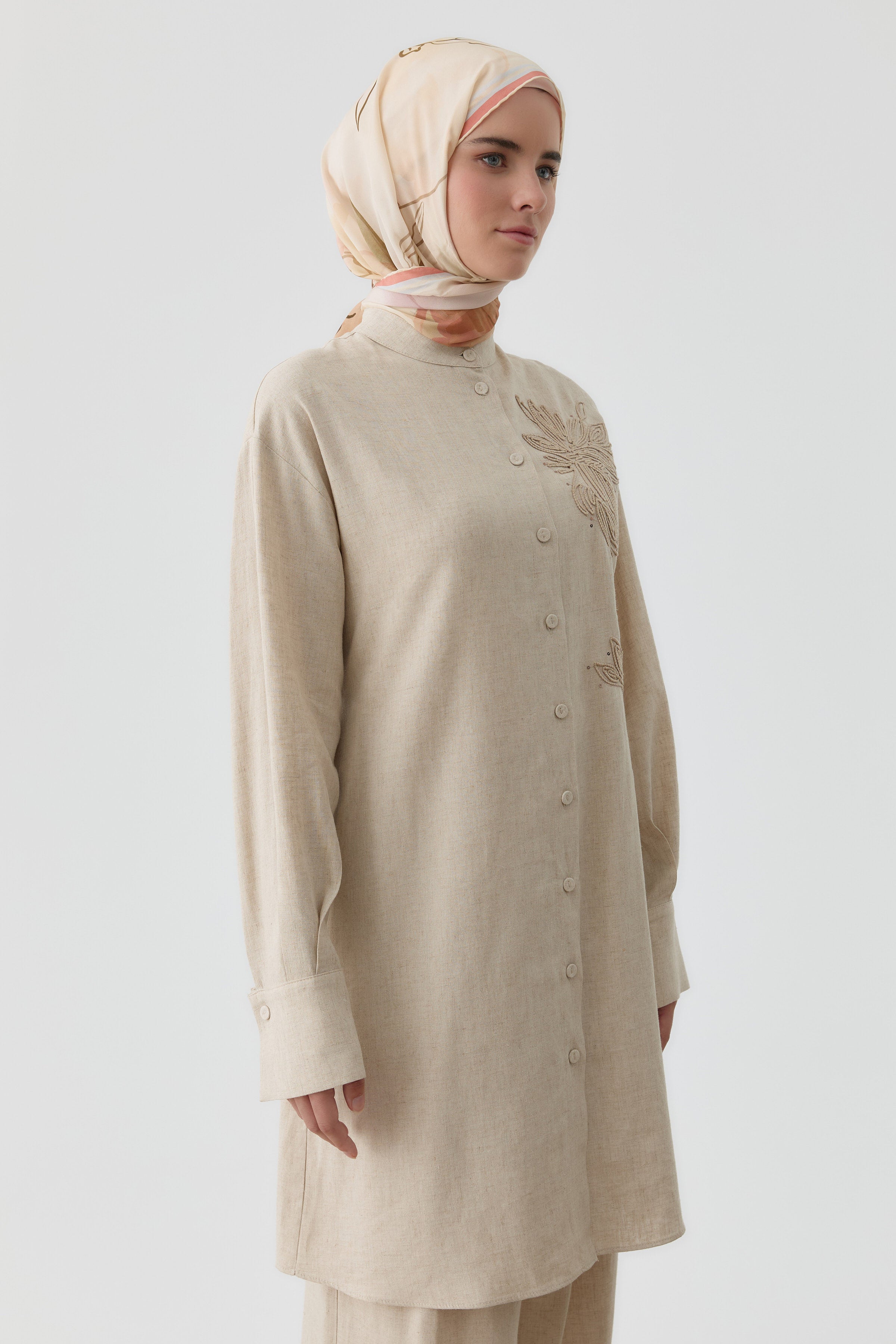 Nakışlı Bel Bağcıklı Tunik - Bej TUGBA