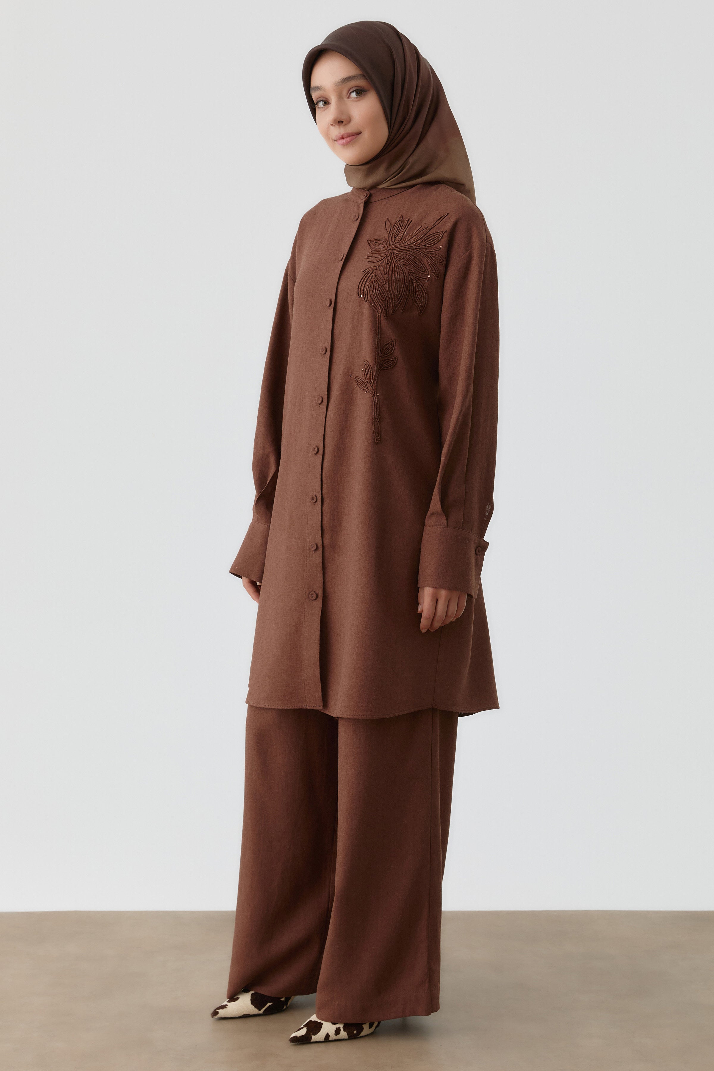 Nakışlı Bel Bağcıklı Tunik - Acı Kahve TUGBA