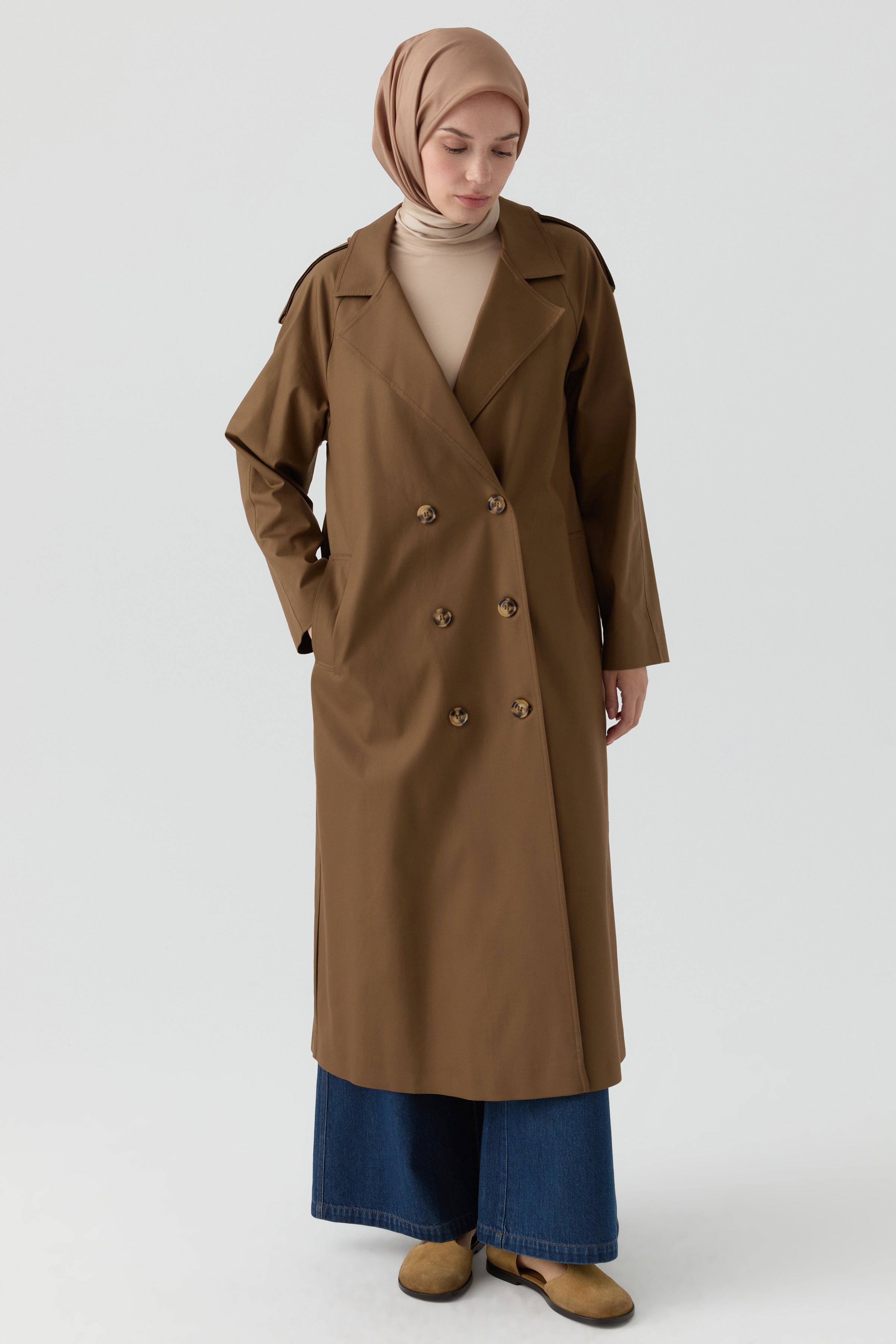 Apolet Detaylı Kruvaze Trençkot - Kahve TUGBA