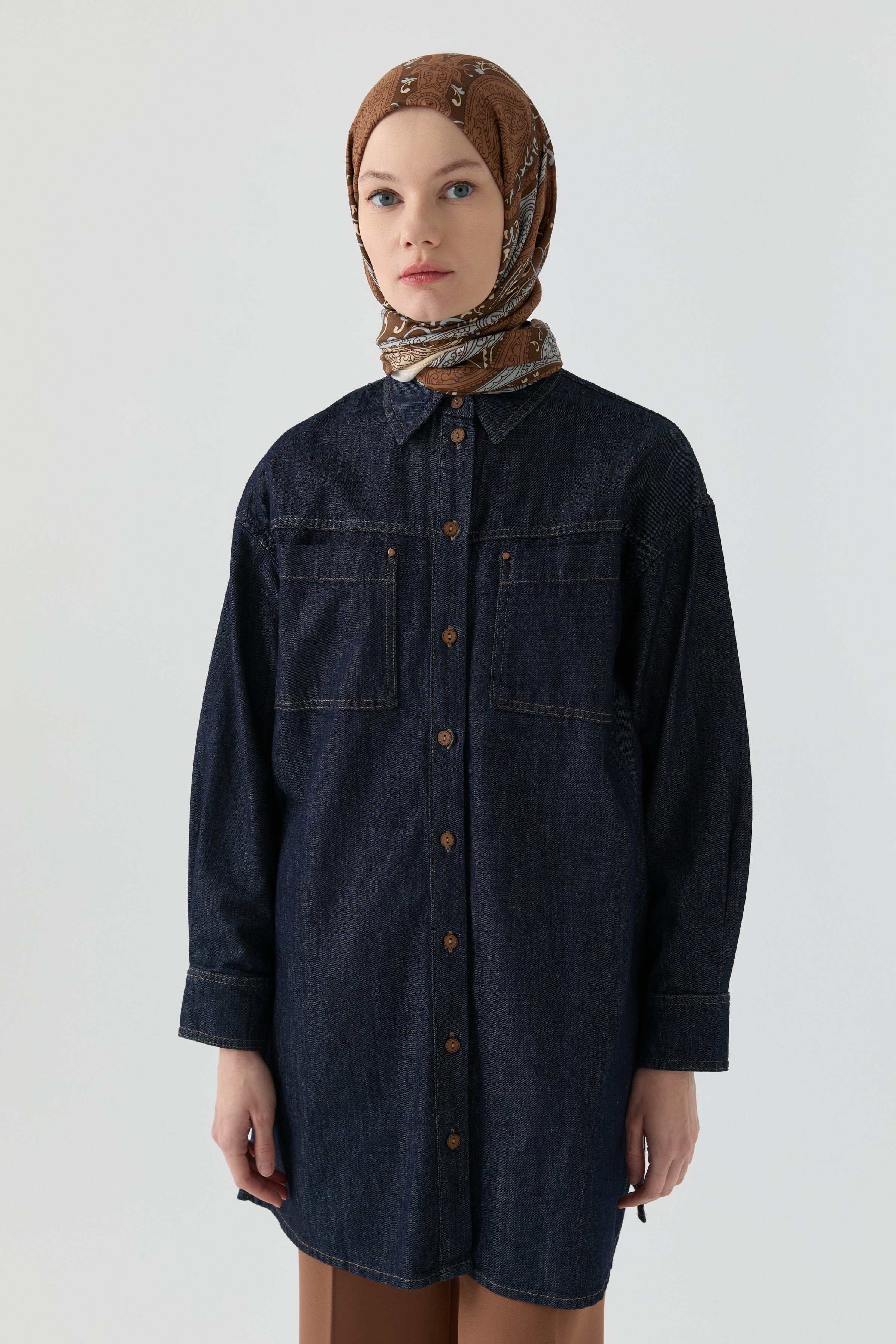 Simetrik Cep Detaylı Denim Tunik - Lacivert TUGBA