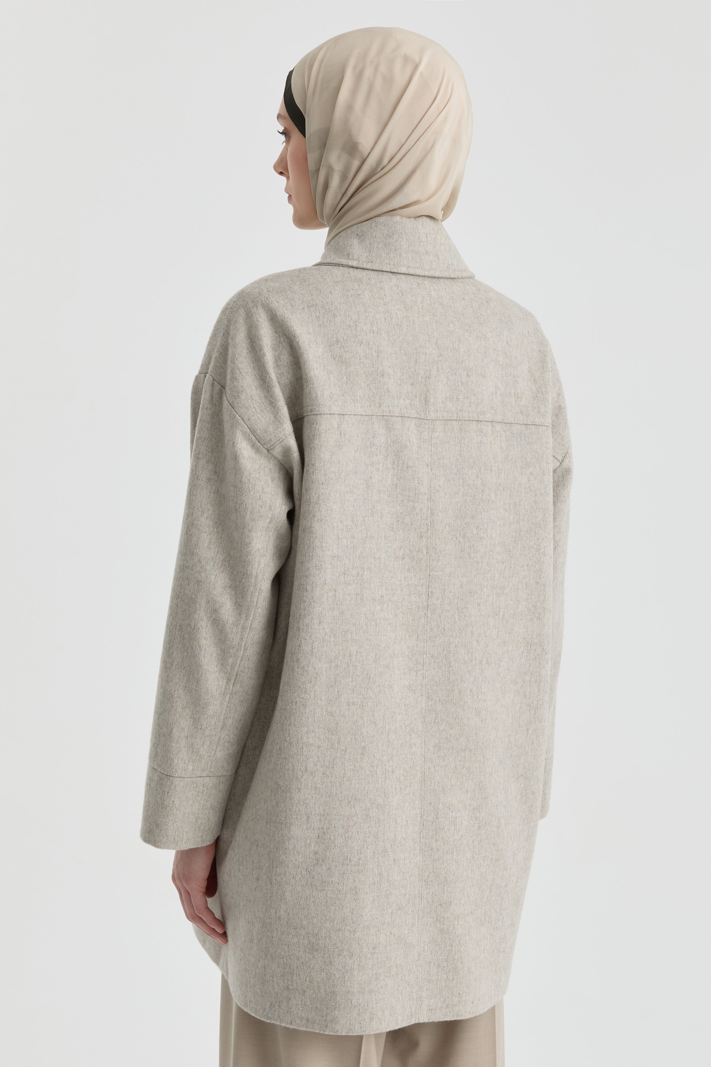 Aplike Cep Detaylı Kaban - Taş TUGBA