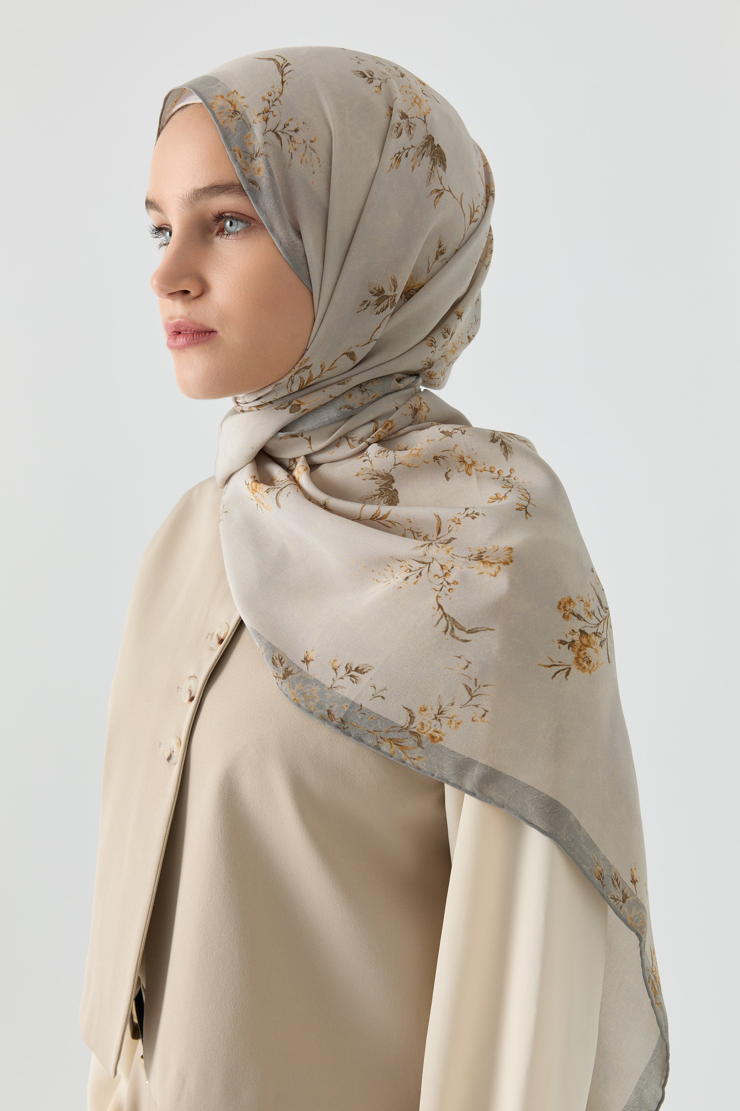 Güzide İpek Şal - Gri TUGBA