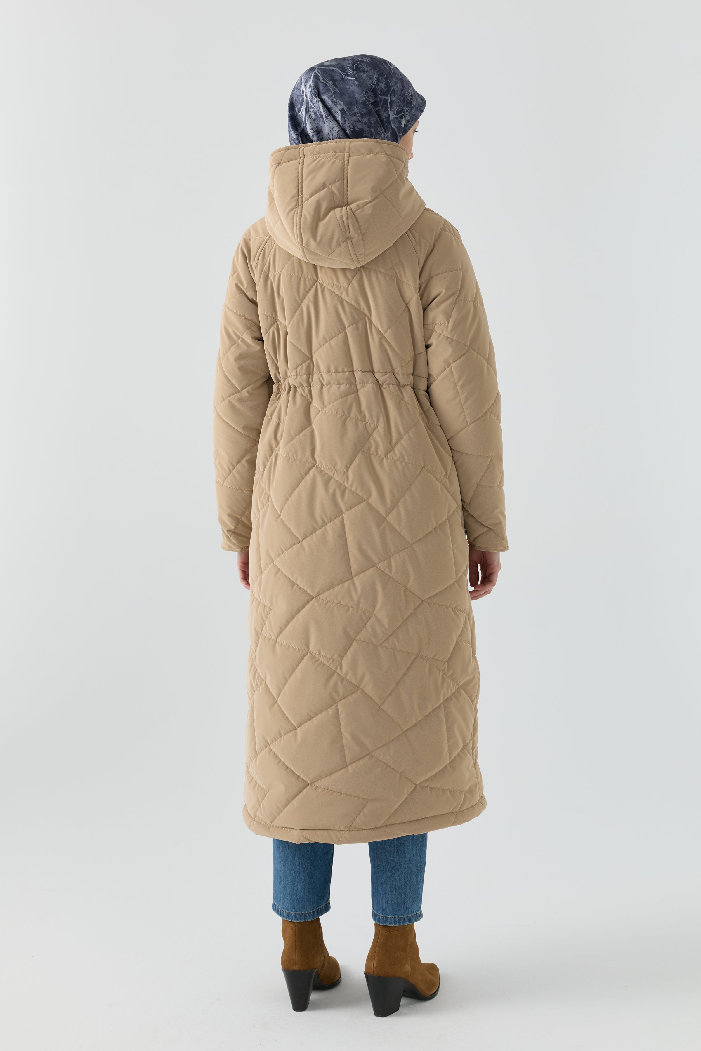 Cam Kırığı Desenli Kapitone Kaban - Camel TUGBA