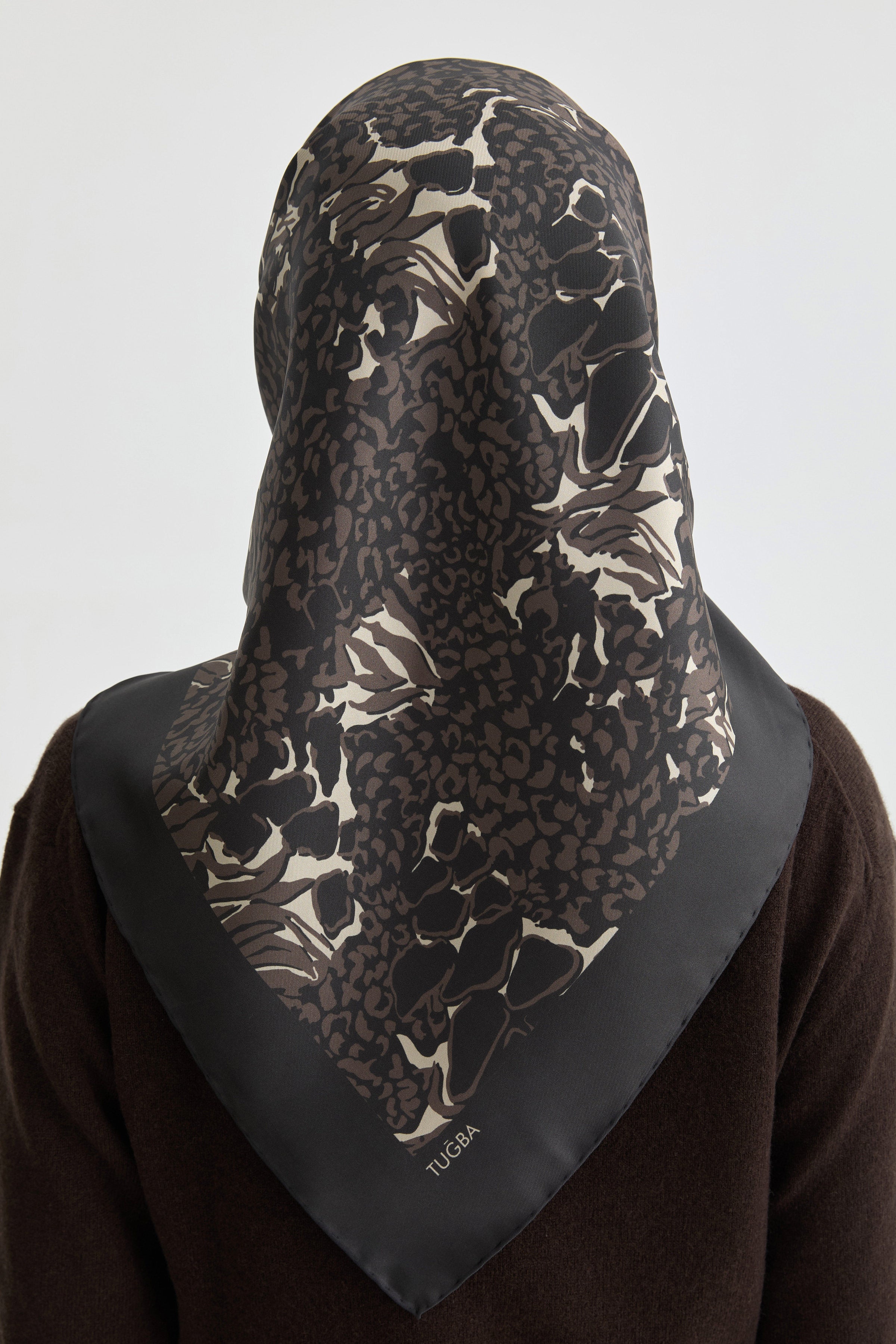 Arlina Twill İpek Eşarp - Kahve TUGBA