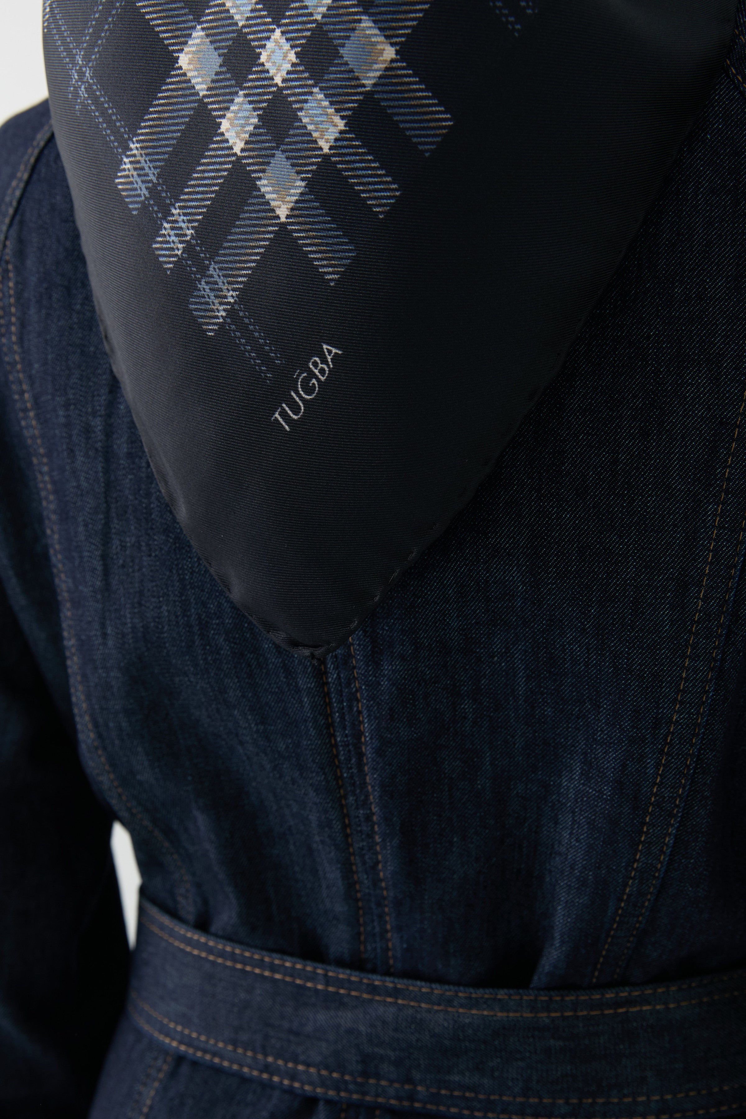 Tansel Twill İpek Eşarp - Lacivert TUGBA