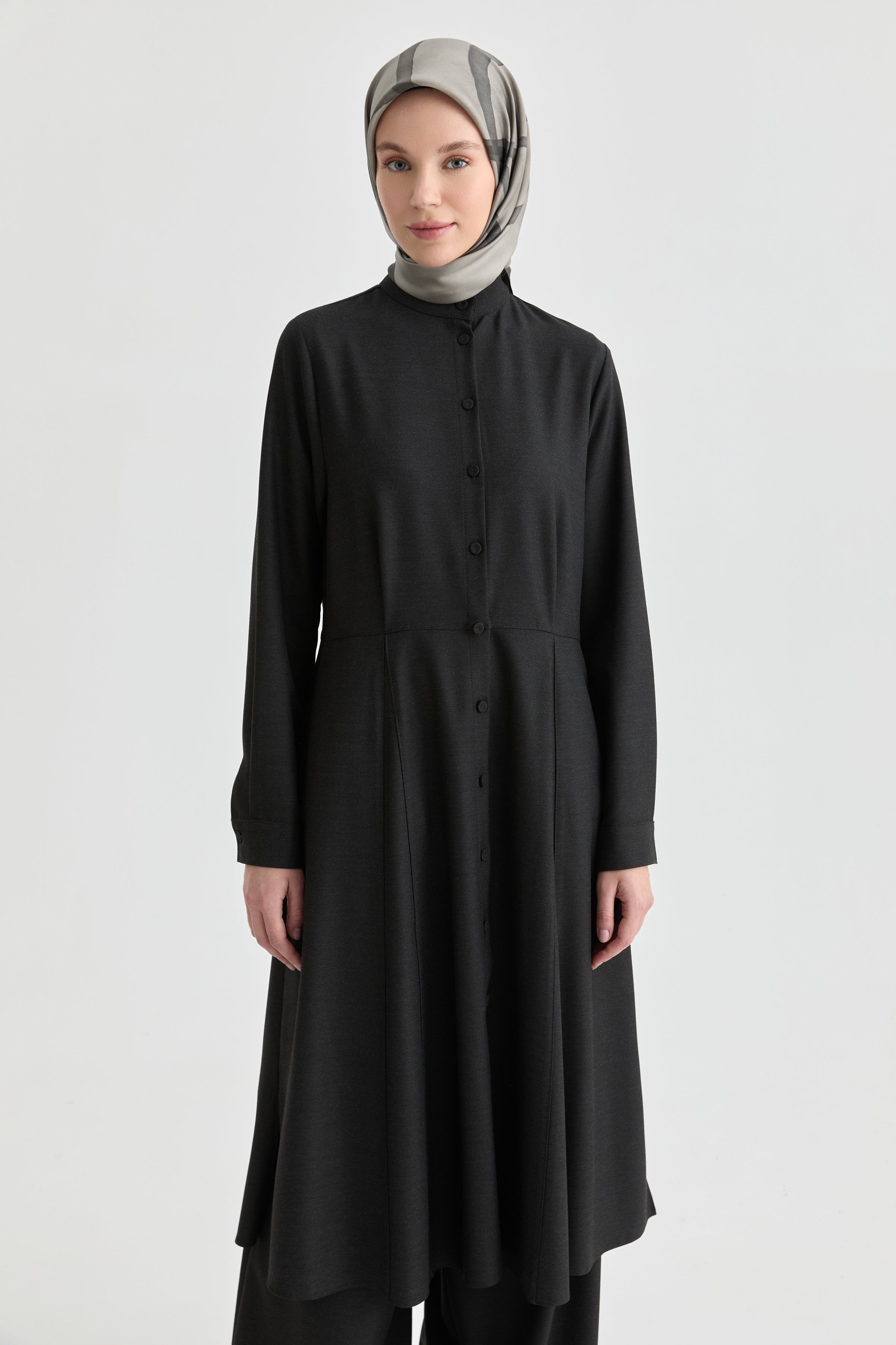 Önden Pile Detaylı Tunik - Antrasit TUGBA