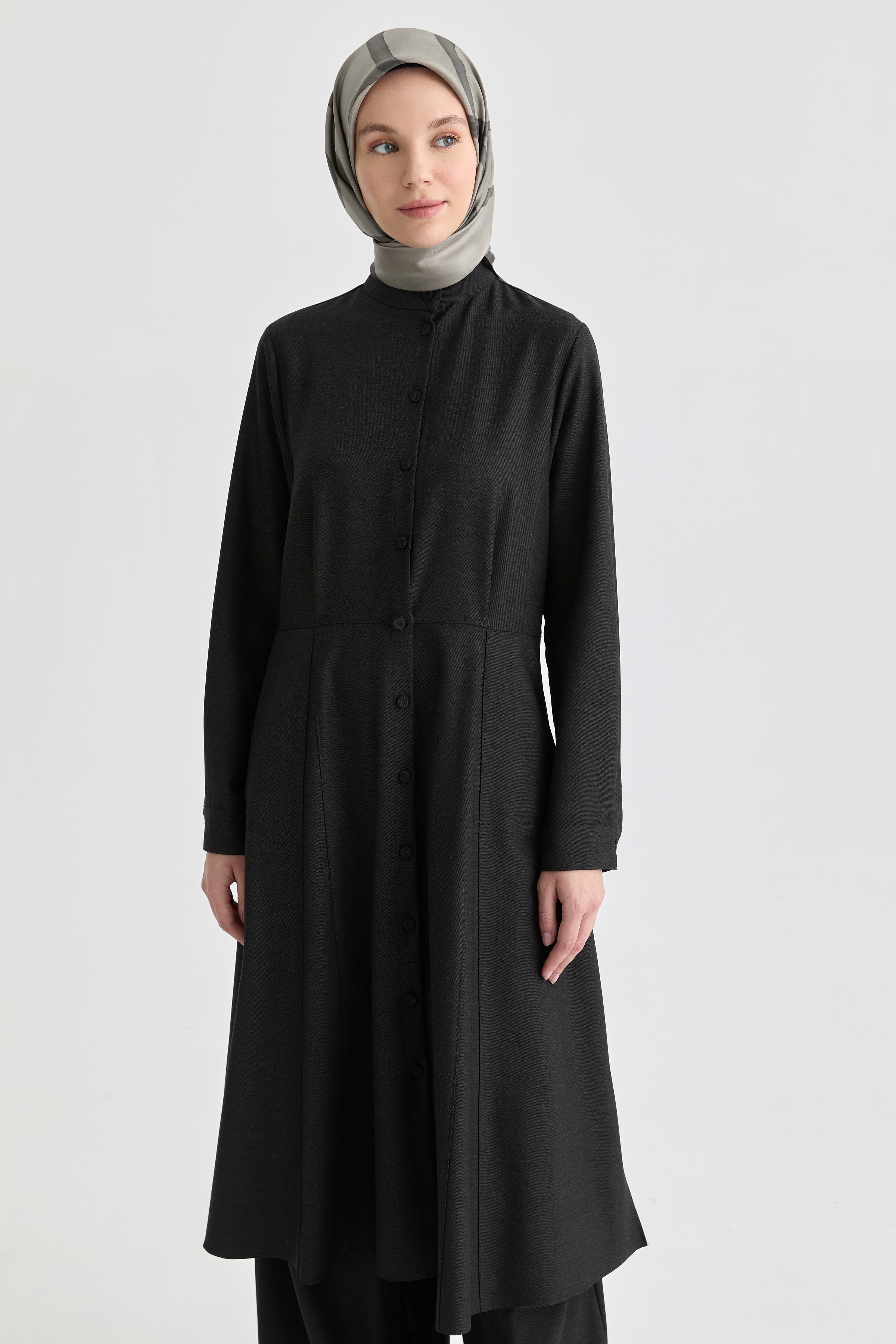 Önden Pile Detaylı Tunik - Antrasit TUGBA