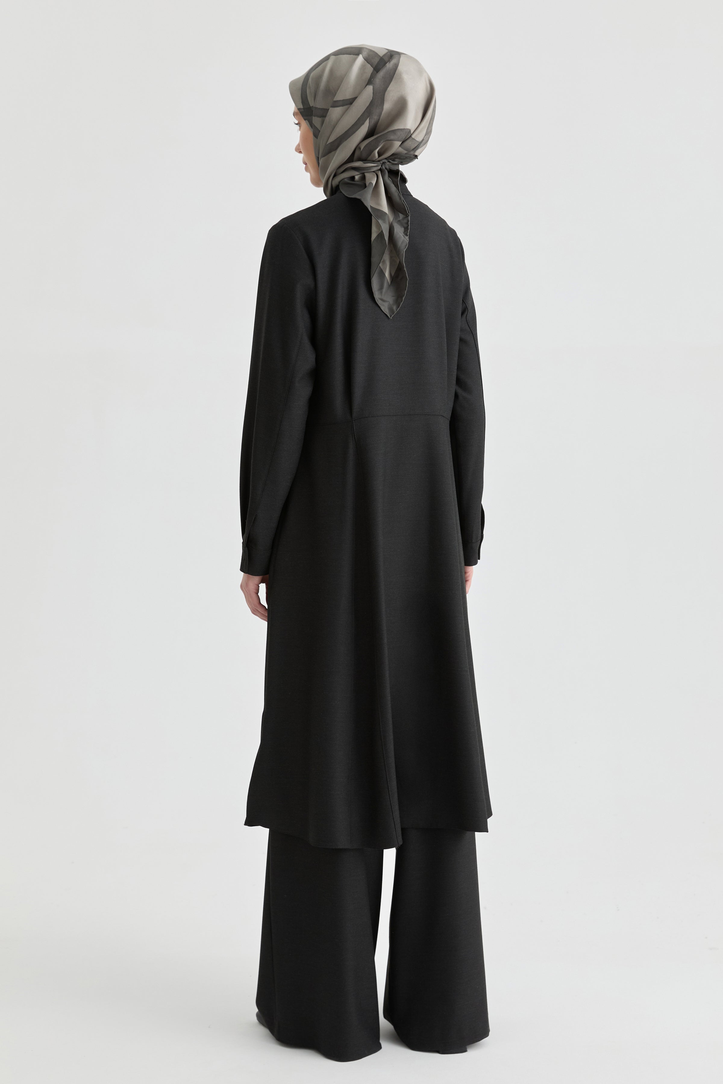 Önden Pile Detaylı Tunik - Antrasit TUGBA