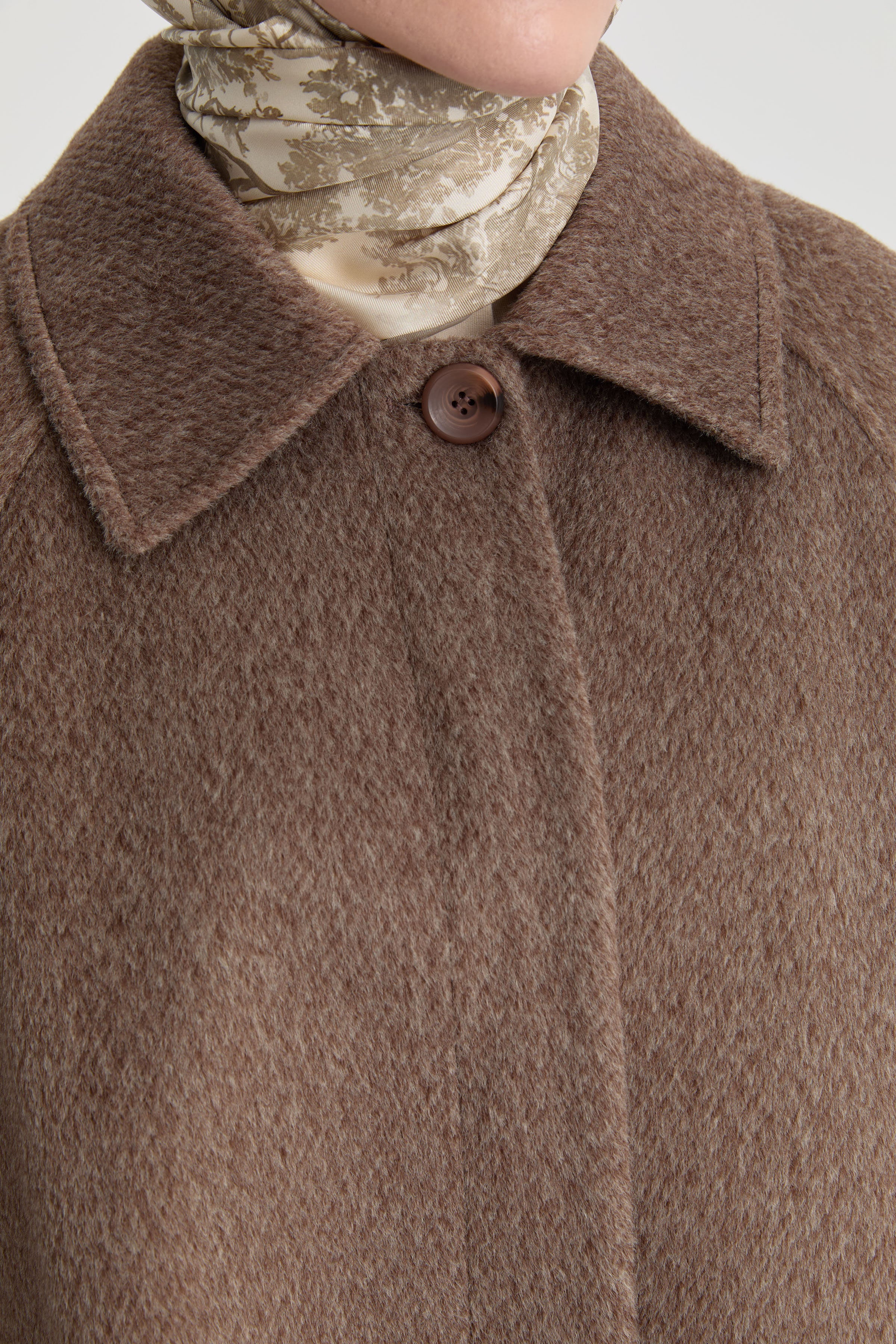 Gizli Pat Detaylı Kaban - Kahve TUGBA