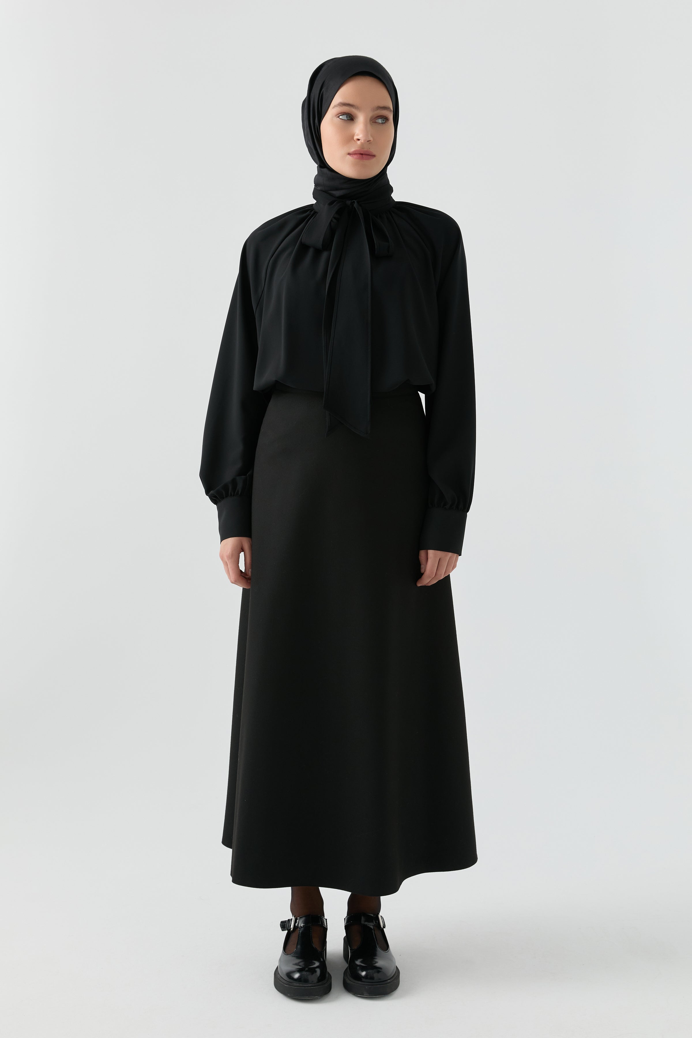 Çan Etek - Siyah TUGBA