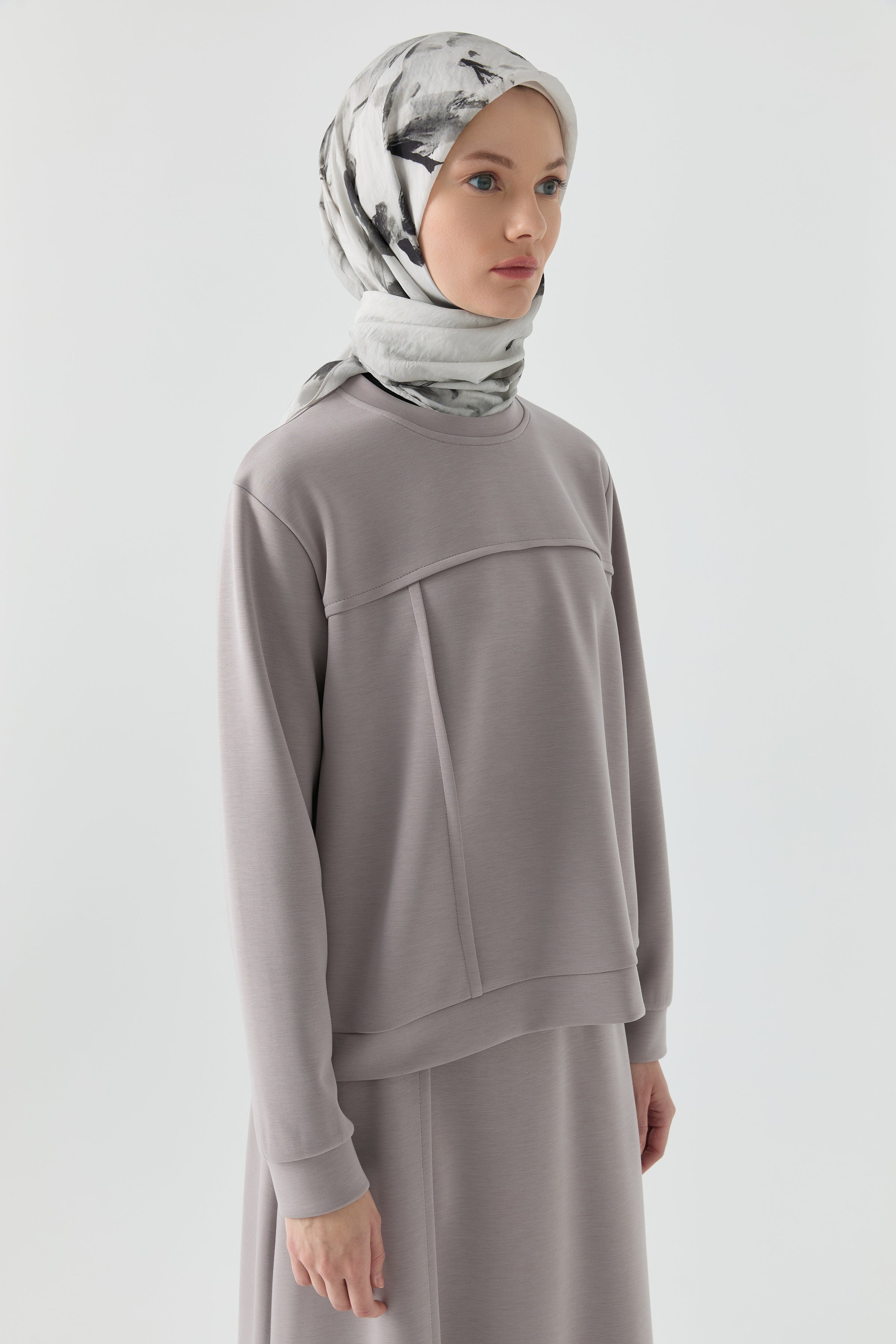 Dikiş Detaylı Takım - Vizon TUGBA