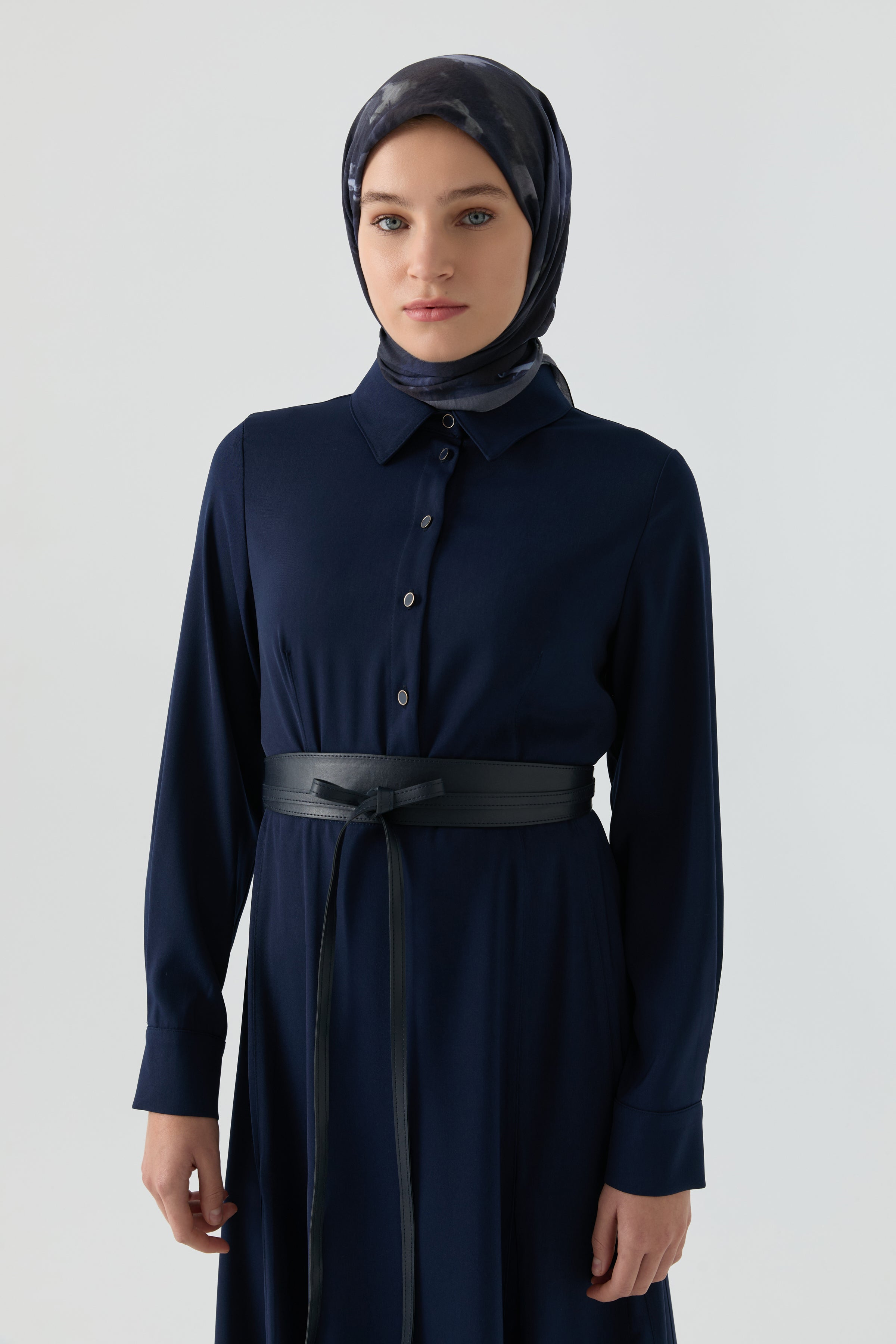 Deri Kemer Detaylı Elbise - Lacivert TUGBA