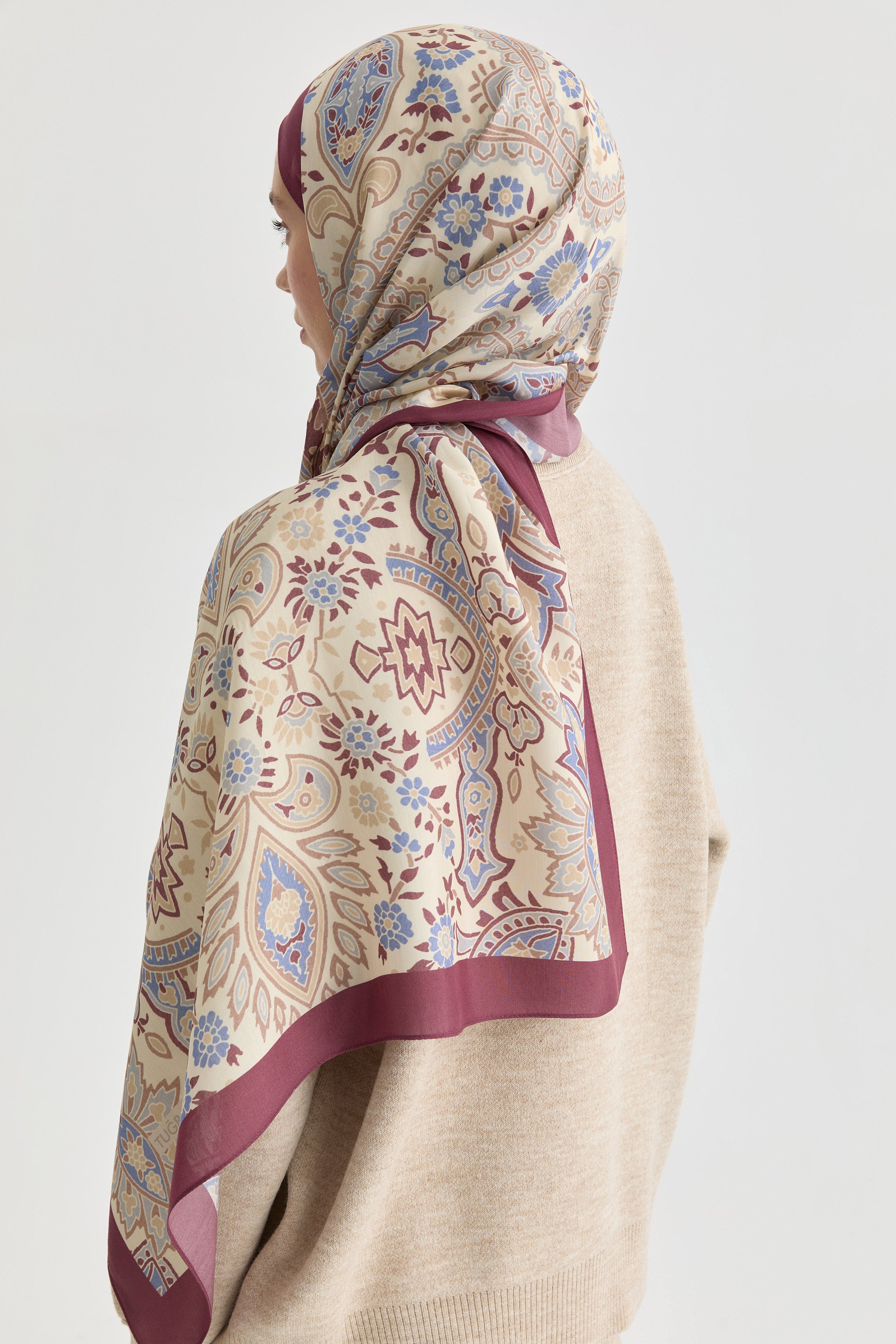 Paisley Desenli Natural Şal - Mor TUGBA