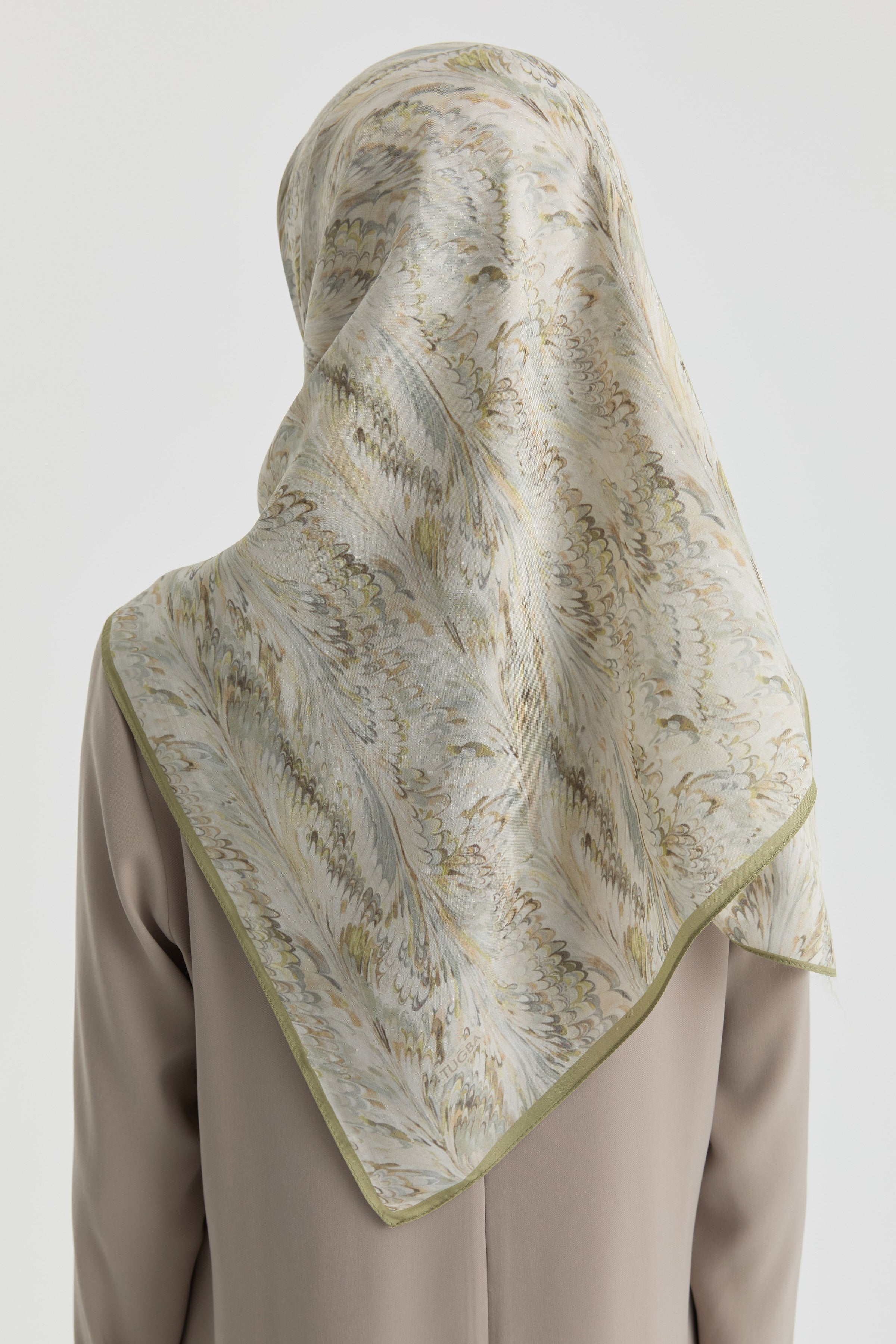 Ebru Desenli Natural Eşarp - Açık Yeşil TUGBA