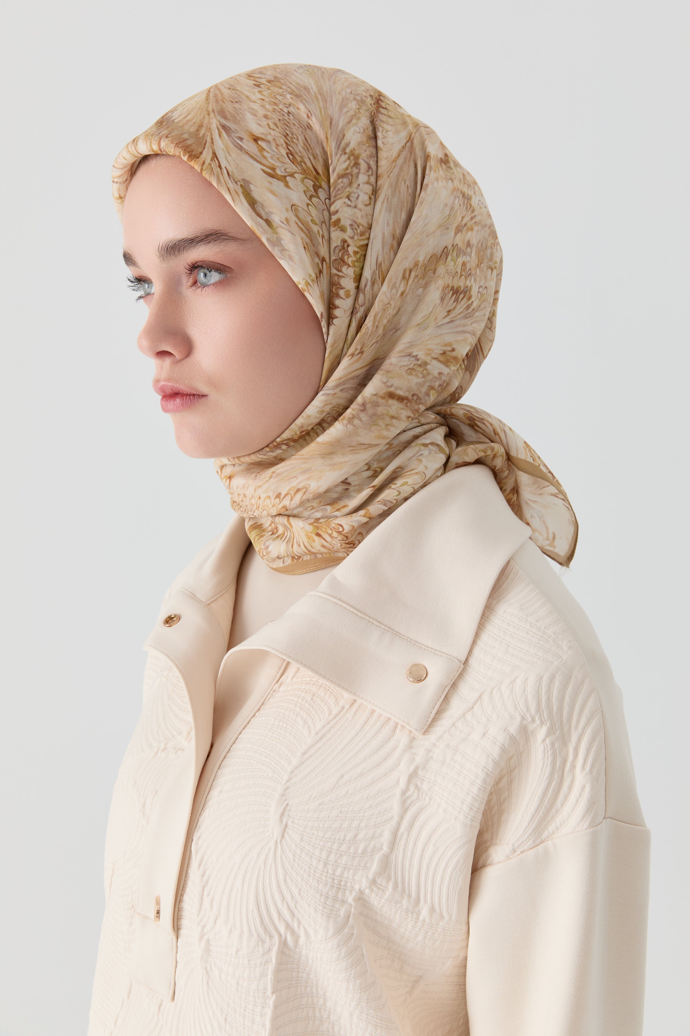 Ebru Desenli Natural Eşarp - Açık Kahve TUGBA