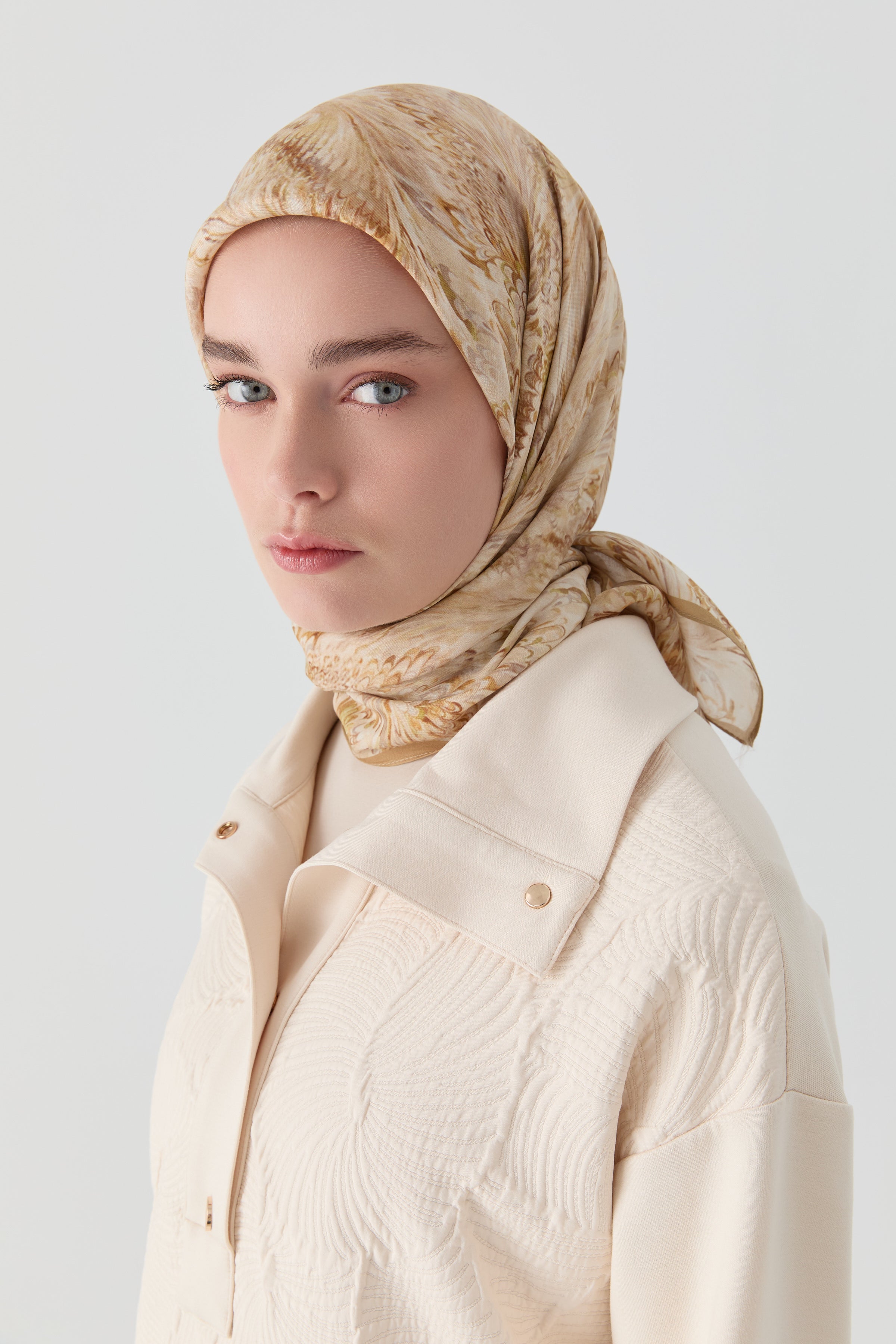 Ebru Desenli Natural Eşarp - Açık Kahve TUGBA