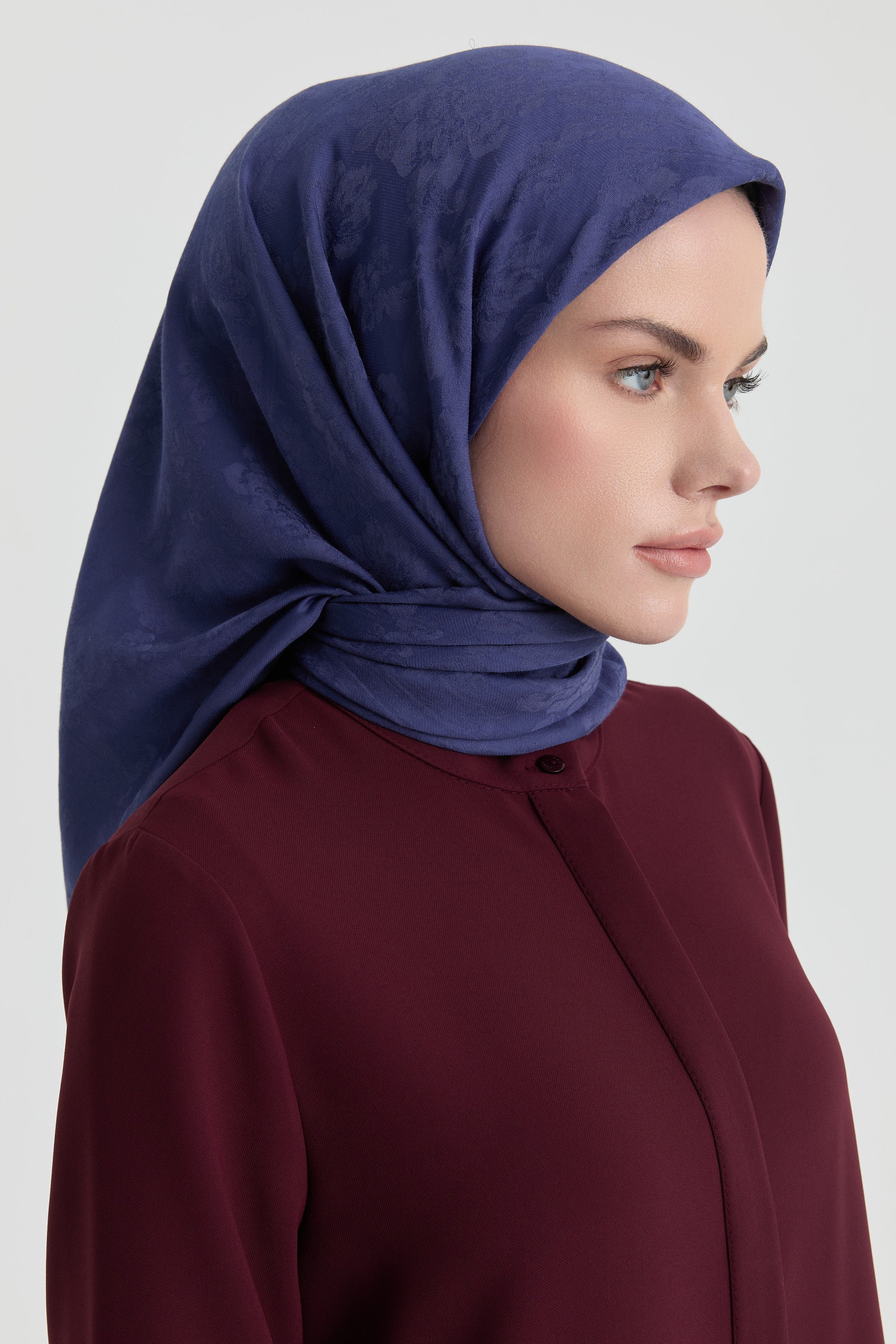 Roza Jakar Eşarp - İndigo TUGBA