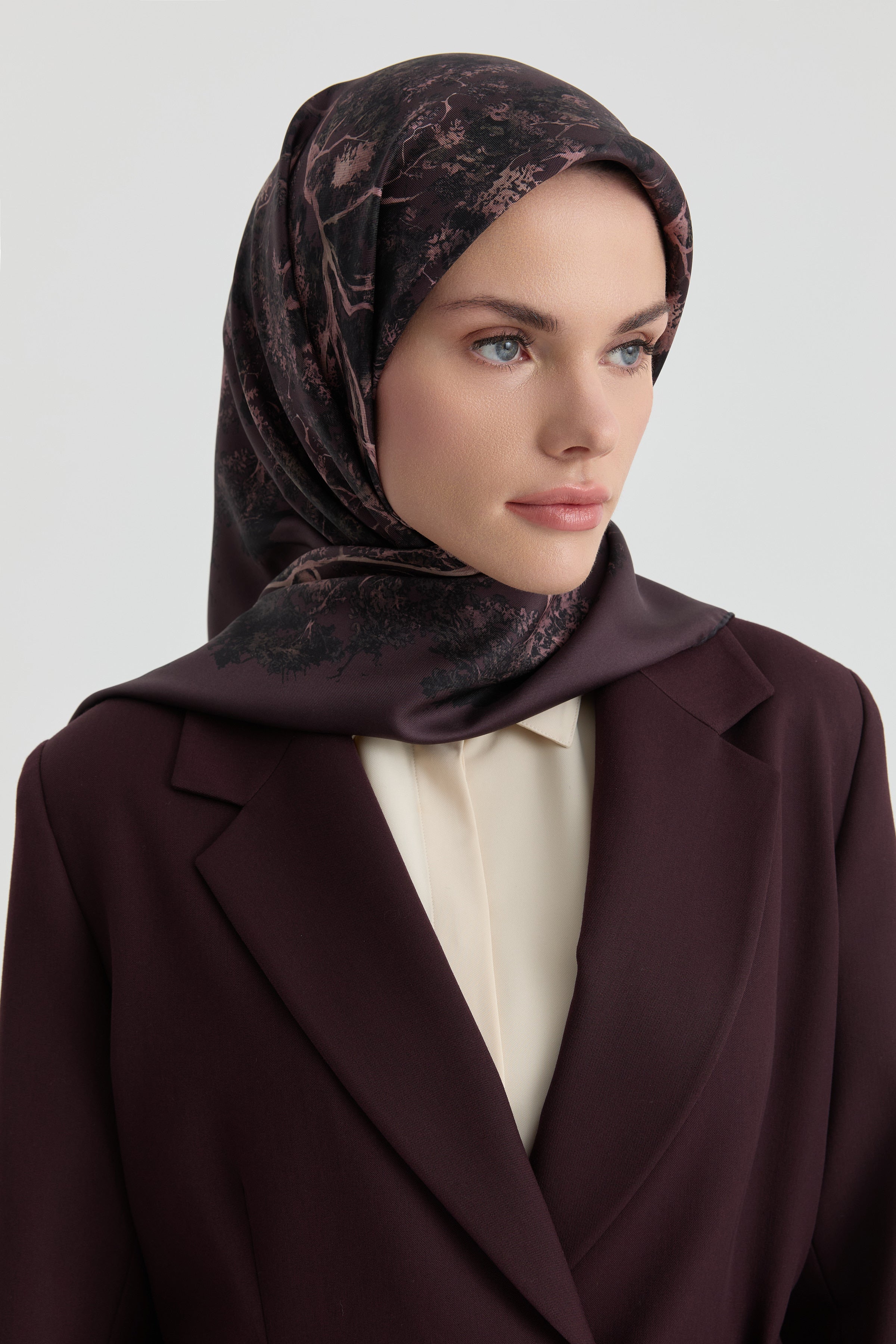 Belva Twill İpek Eşarp - Mürdüm TUGBA