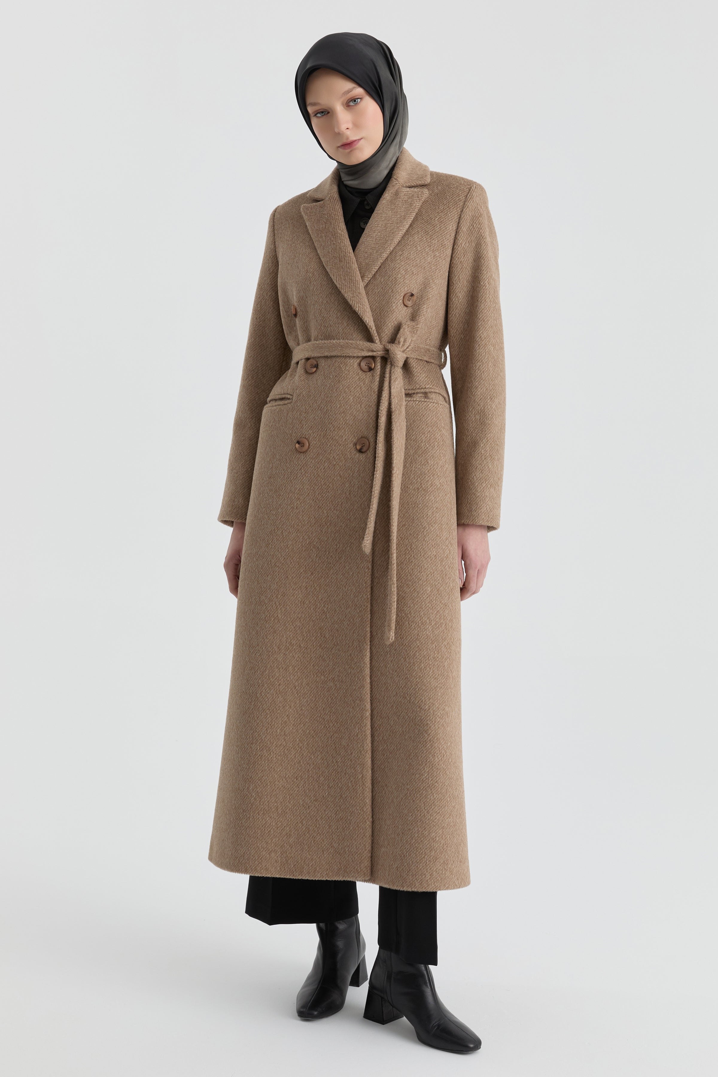 Kruvaze İnce Kuşaklı Kaban - Vizon TUGBA