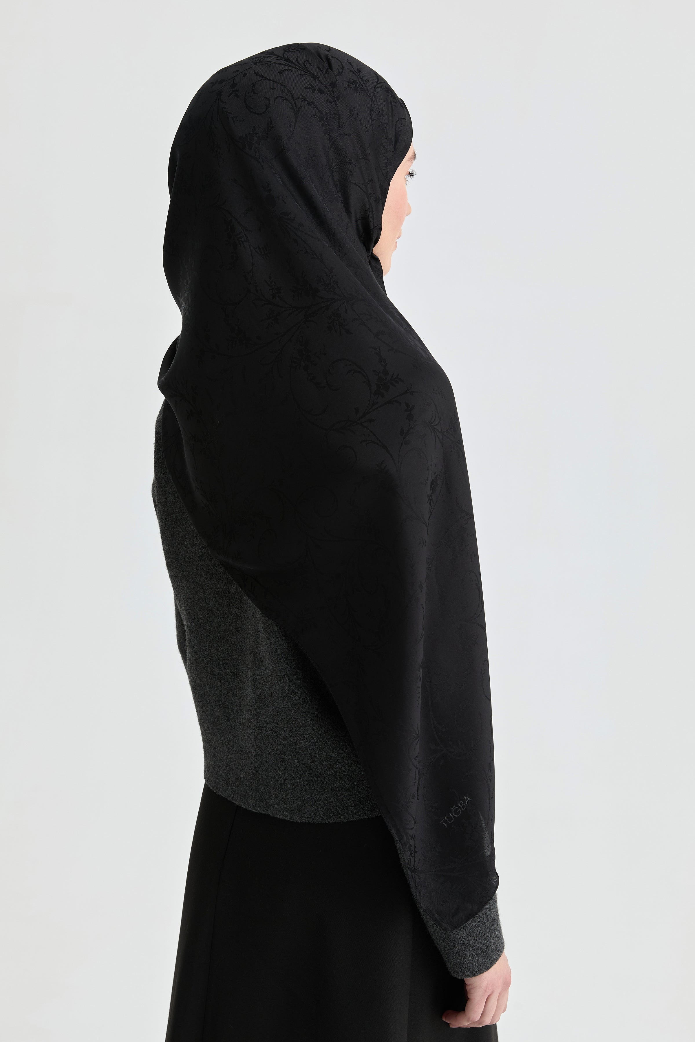 Elif Jakar Natural Şal - Siyah TUGBA