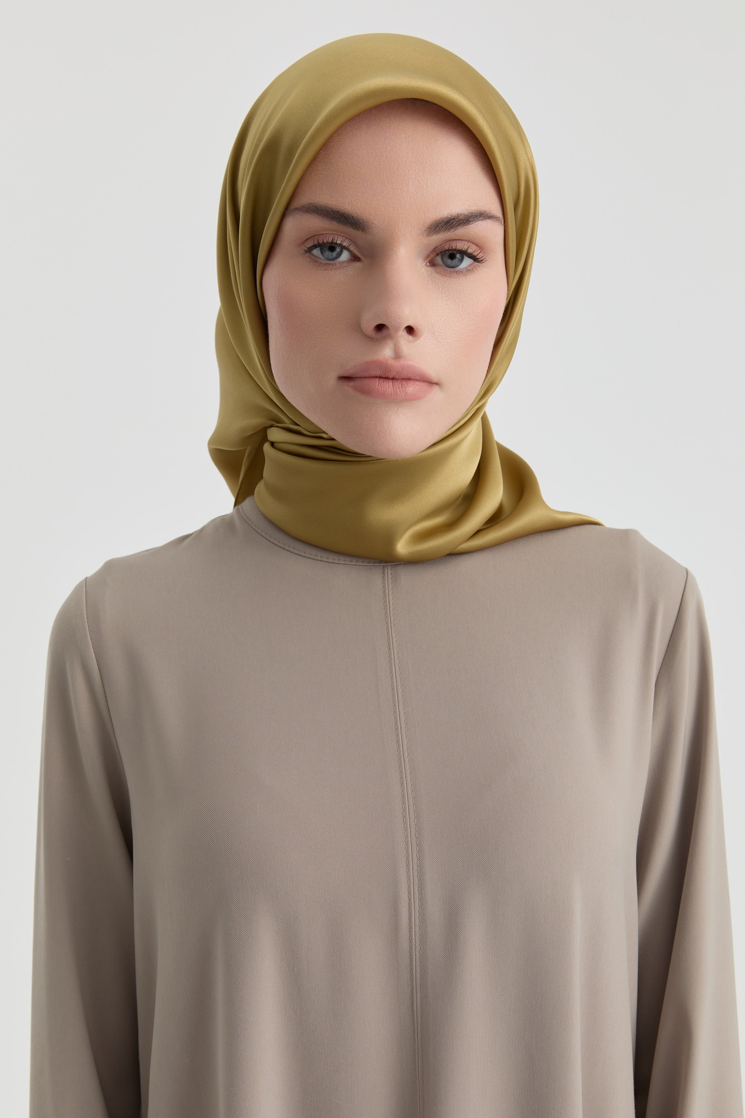 Düz Renk İpek Eşarp - Asit TUGBA