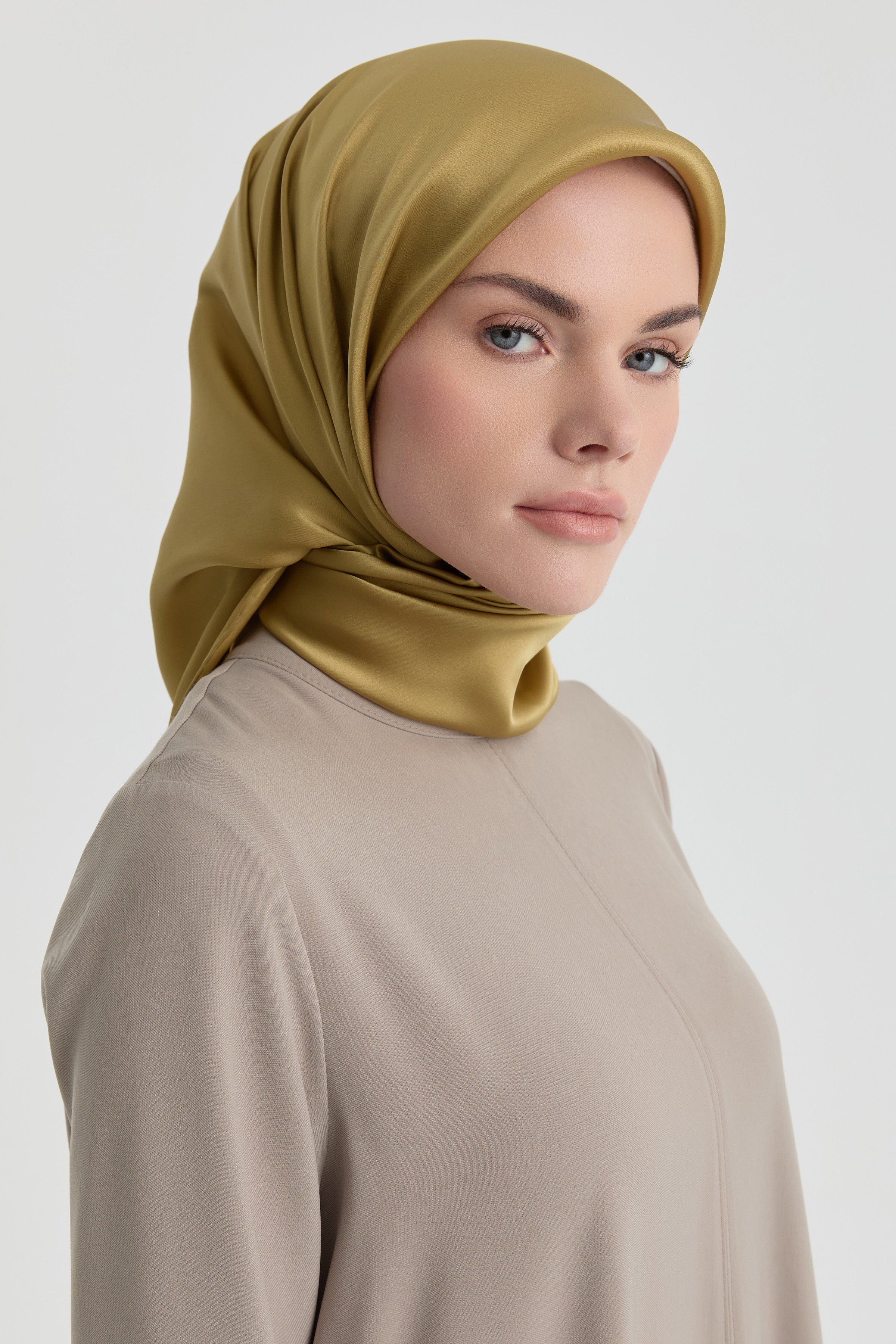 Düz Renk İpek Eşarp - Asit TUGBA