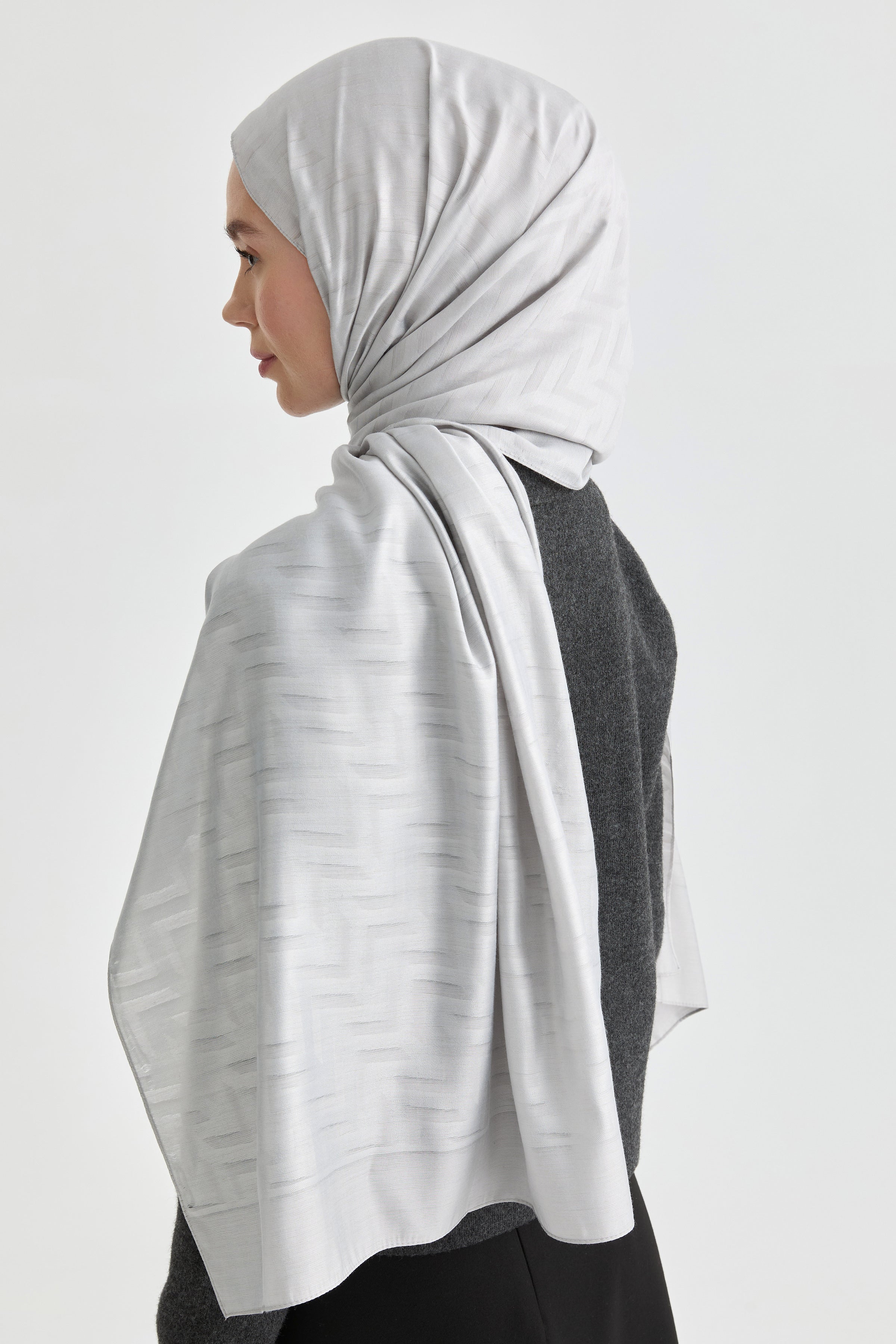 Deren Jakar Natural Şal - Gümüş TUGBA