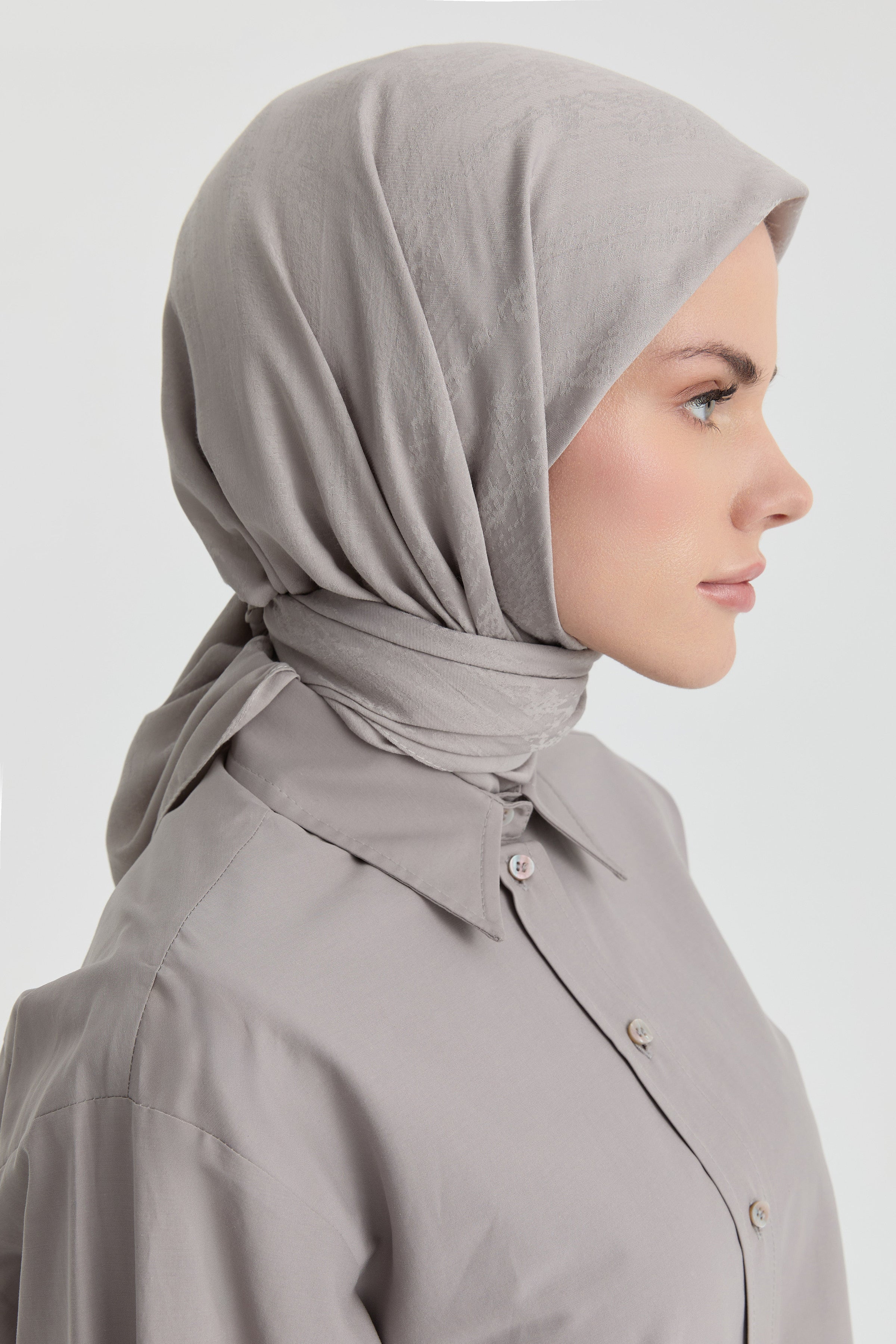 Efsun Jakar Eşarp - Gri TUGBA