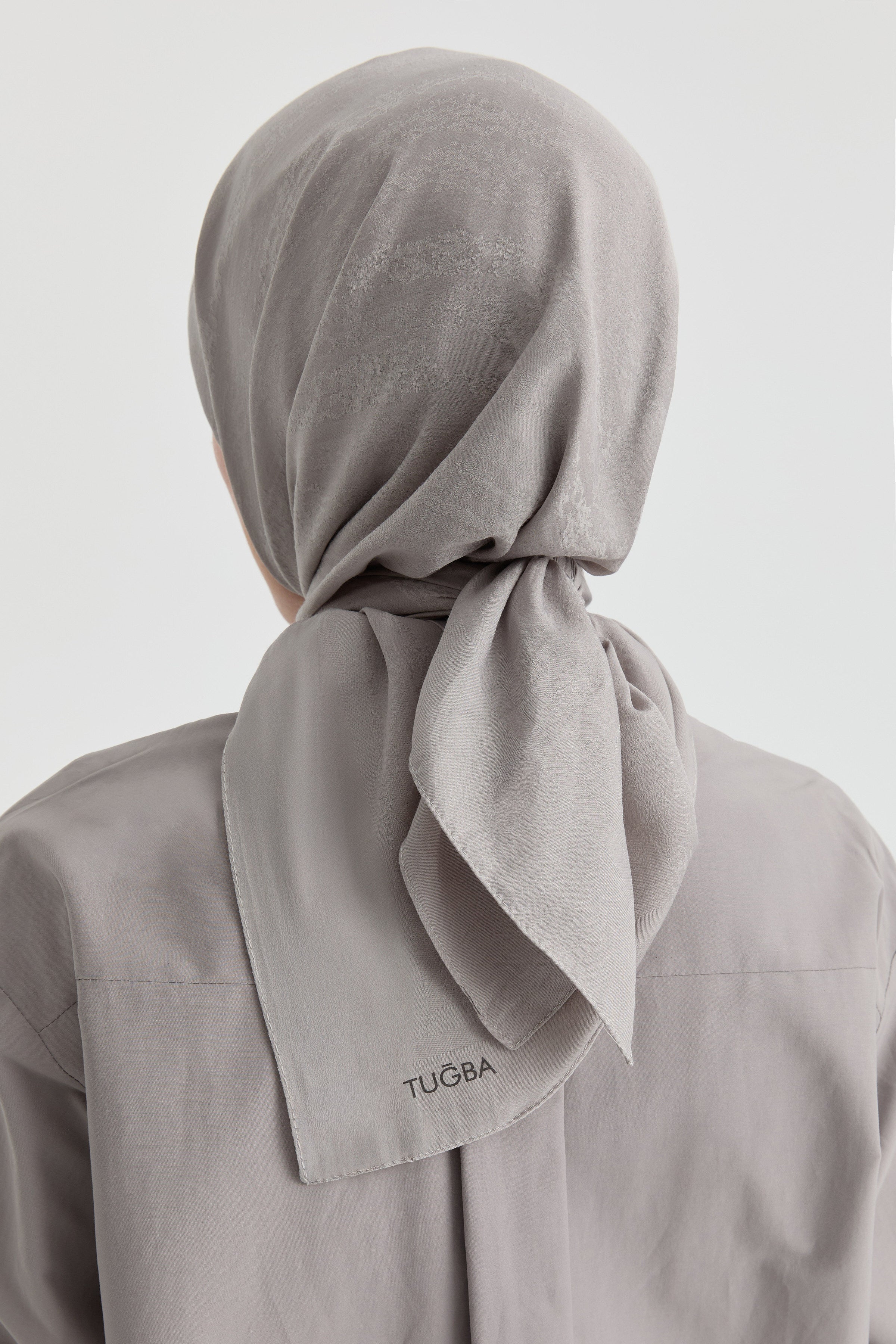 Efsun Jakar Eşarp - Gri TUGBA