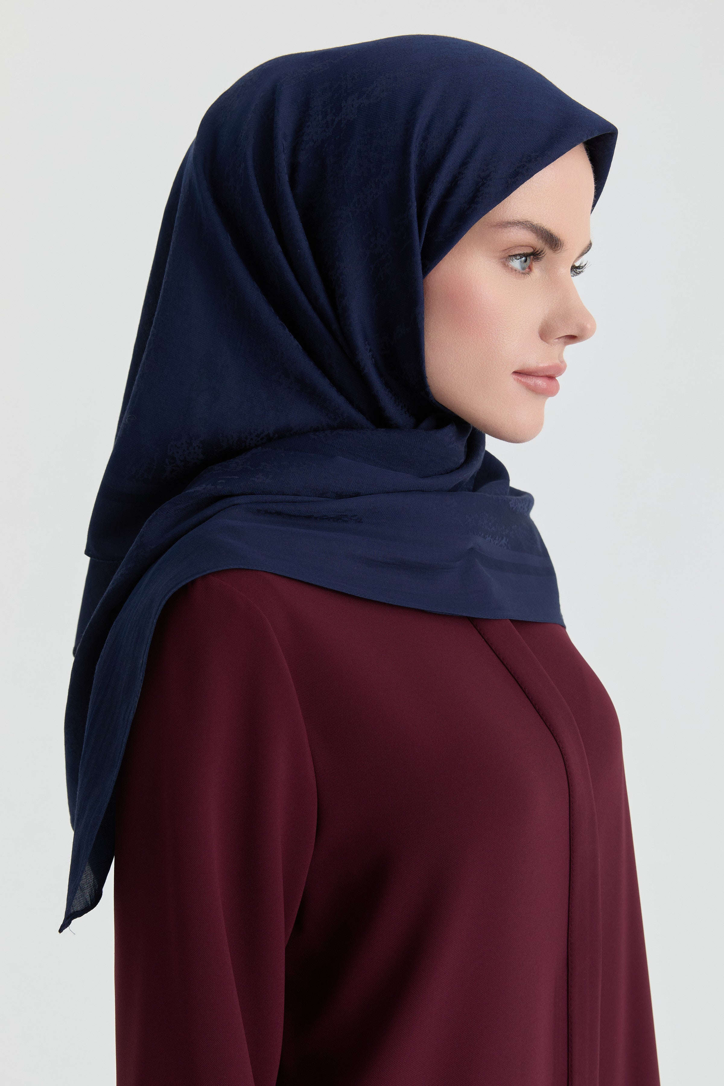 Efsun Jakar Eşarp - Lacivert TUGBA